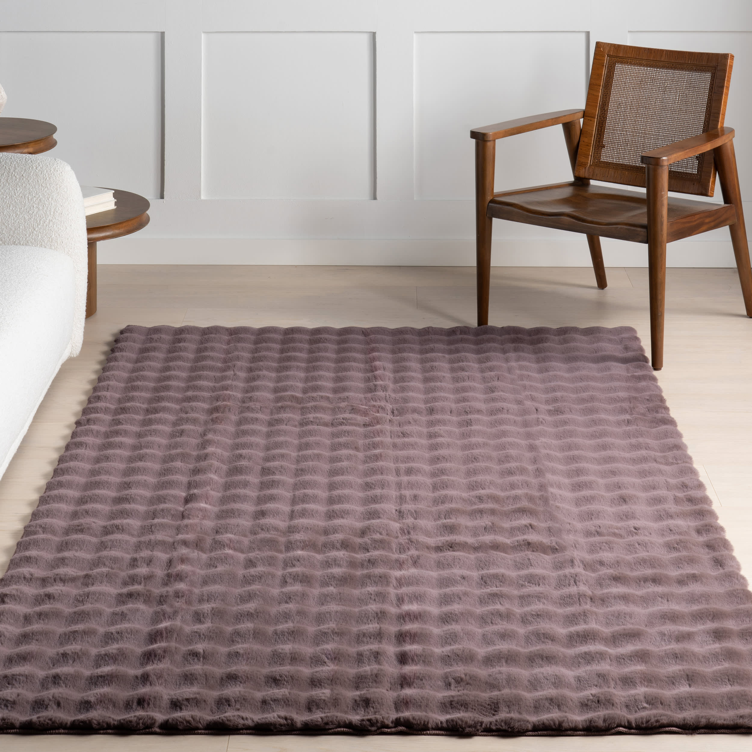 Ivana Checkered Plush Cloud Washable Rug | Dark Brown