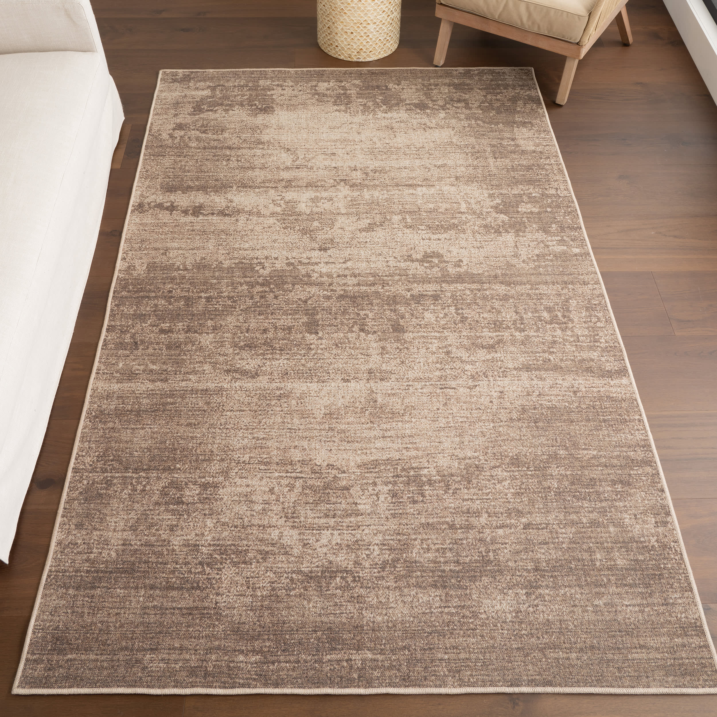 Evelina Vintage Solid Washable Rug | Brown