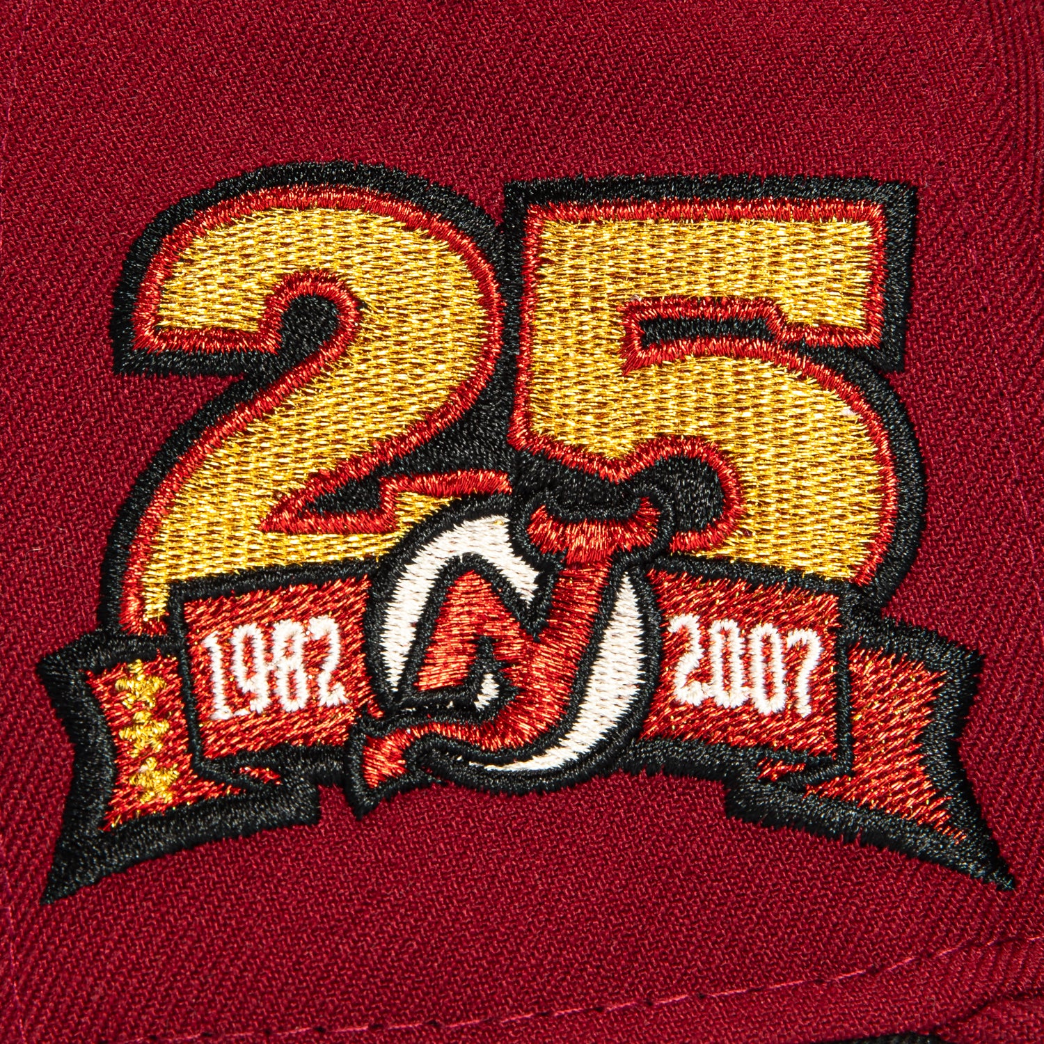 New Era 59Fifty Valentine's Day New Jersey Devils 25th Anniversary Patch Hat - Cardinal