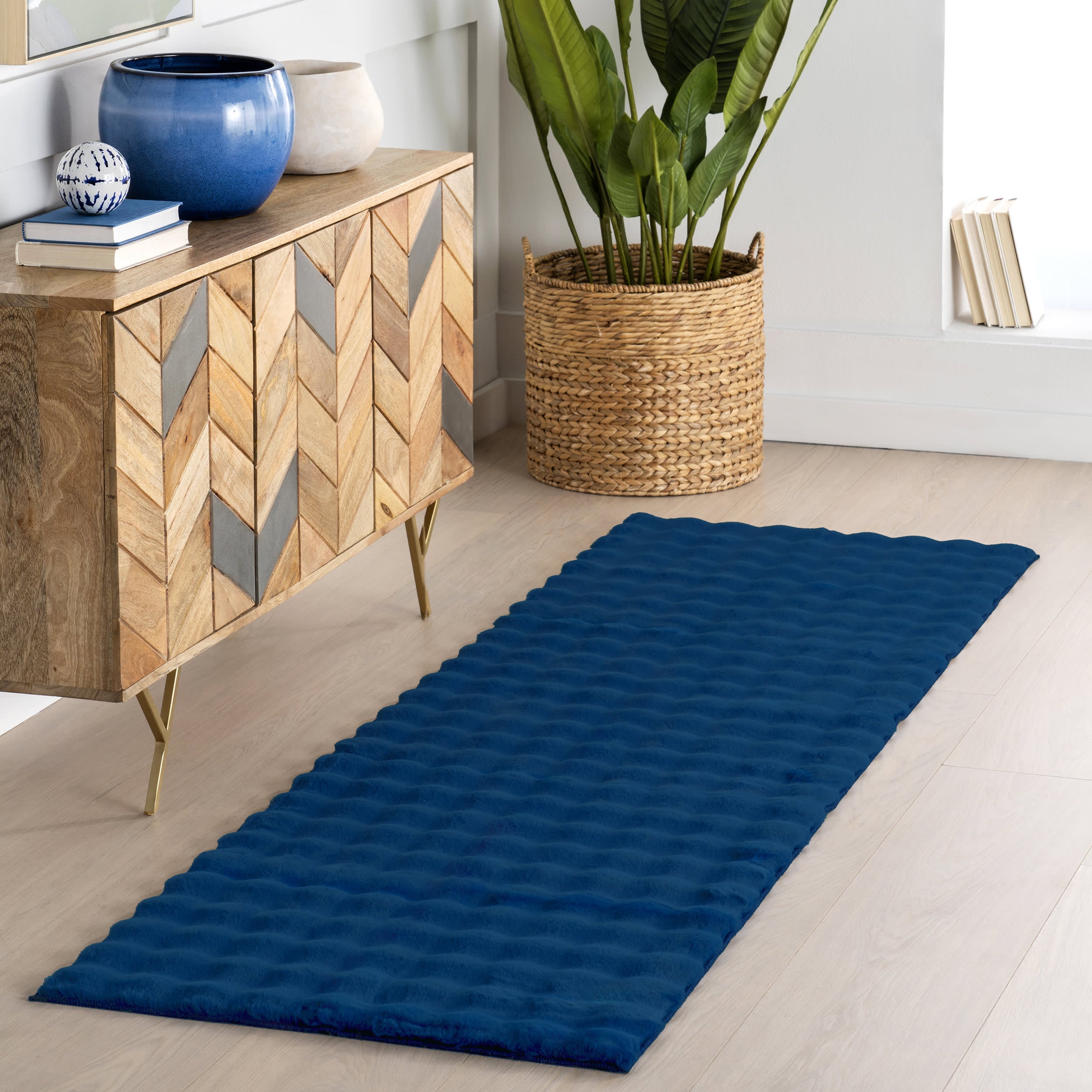 Ivana Checkered Plush Cloud Washable Rug | Navy