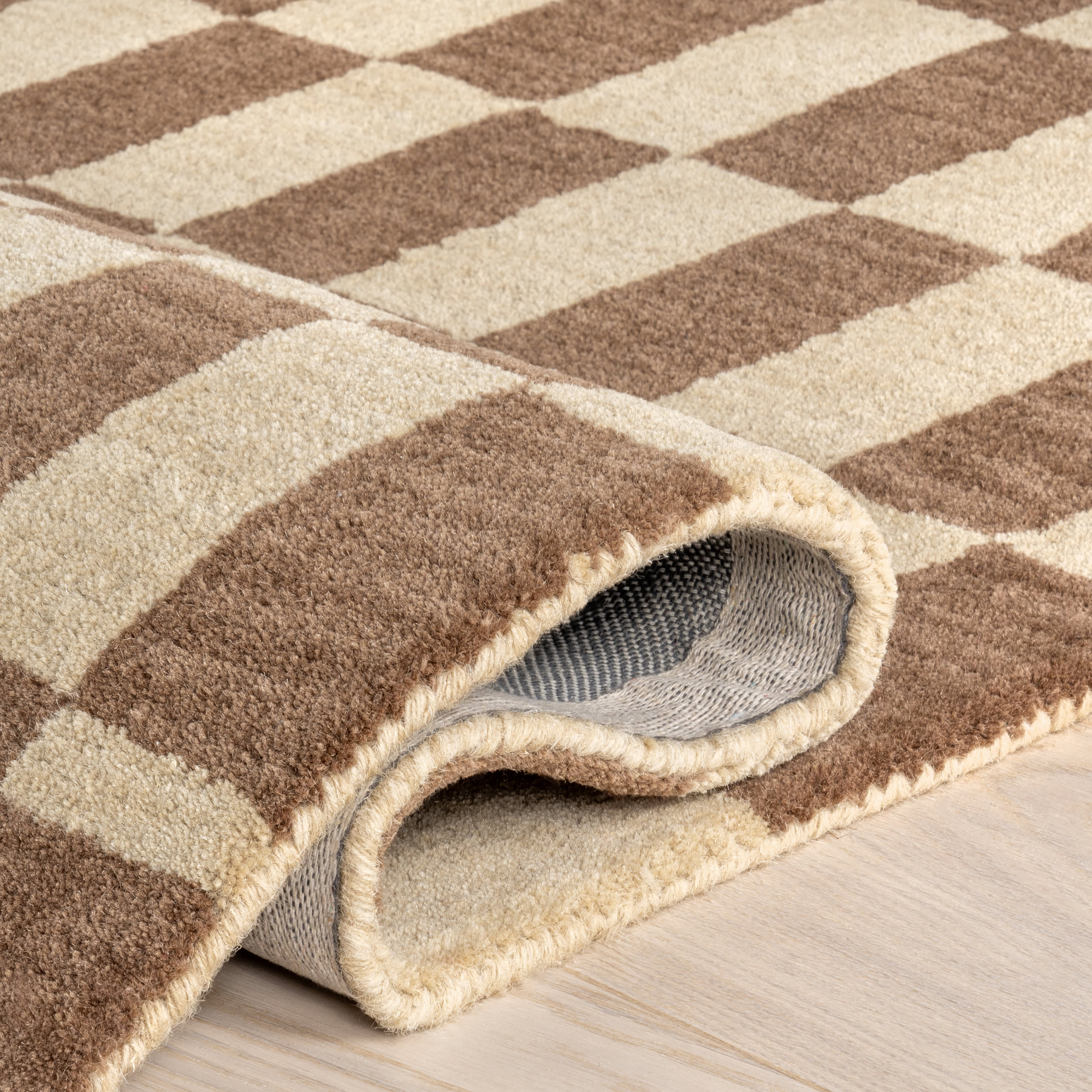 Kai Checkerboard Wool Rug | Mocha Brown