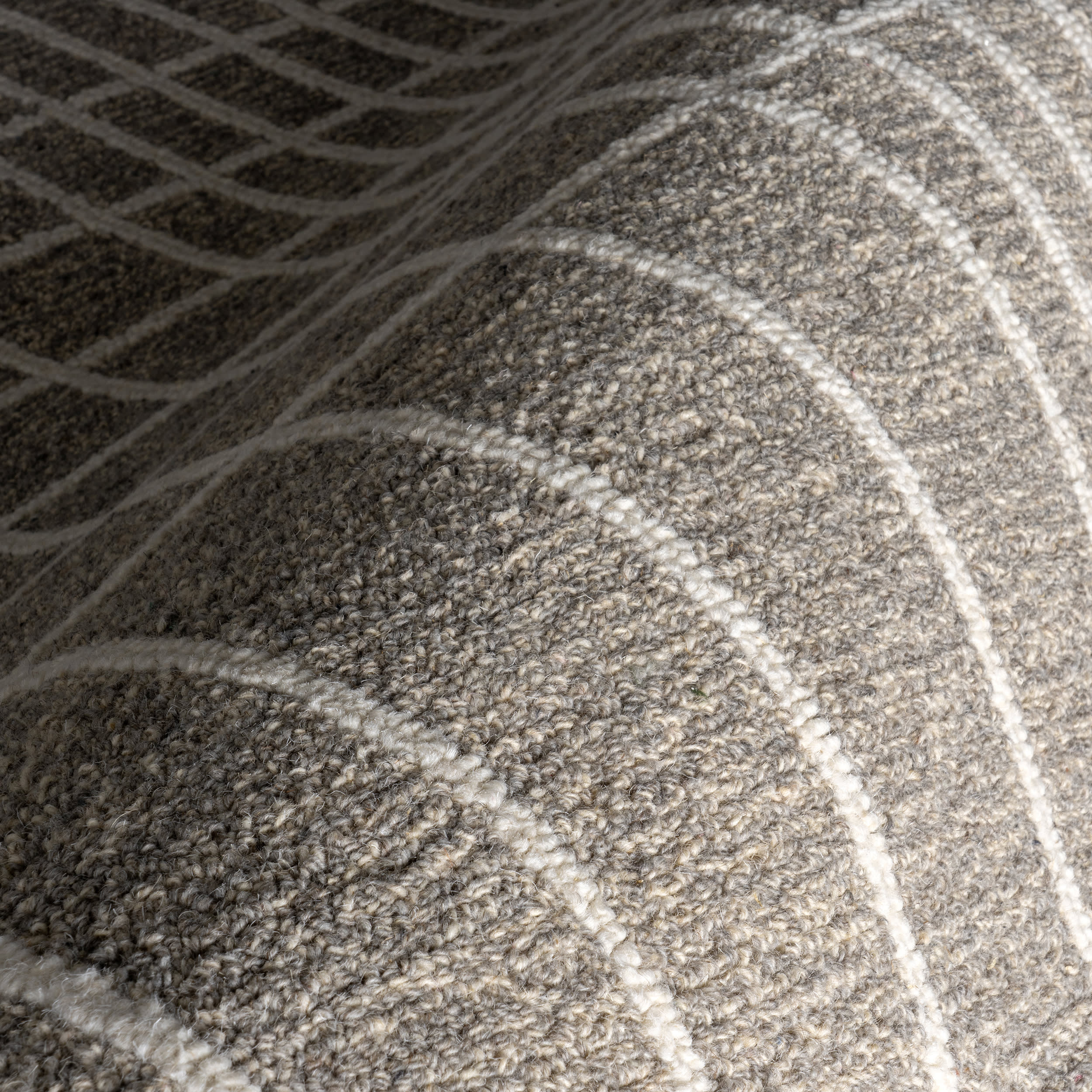 Xyla Striped Rug | Grey