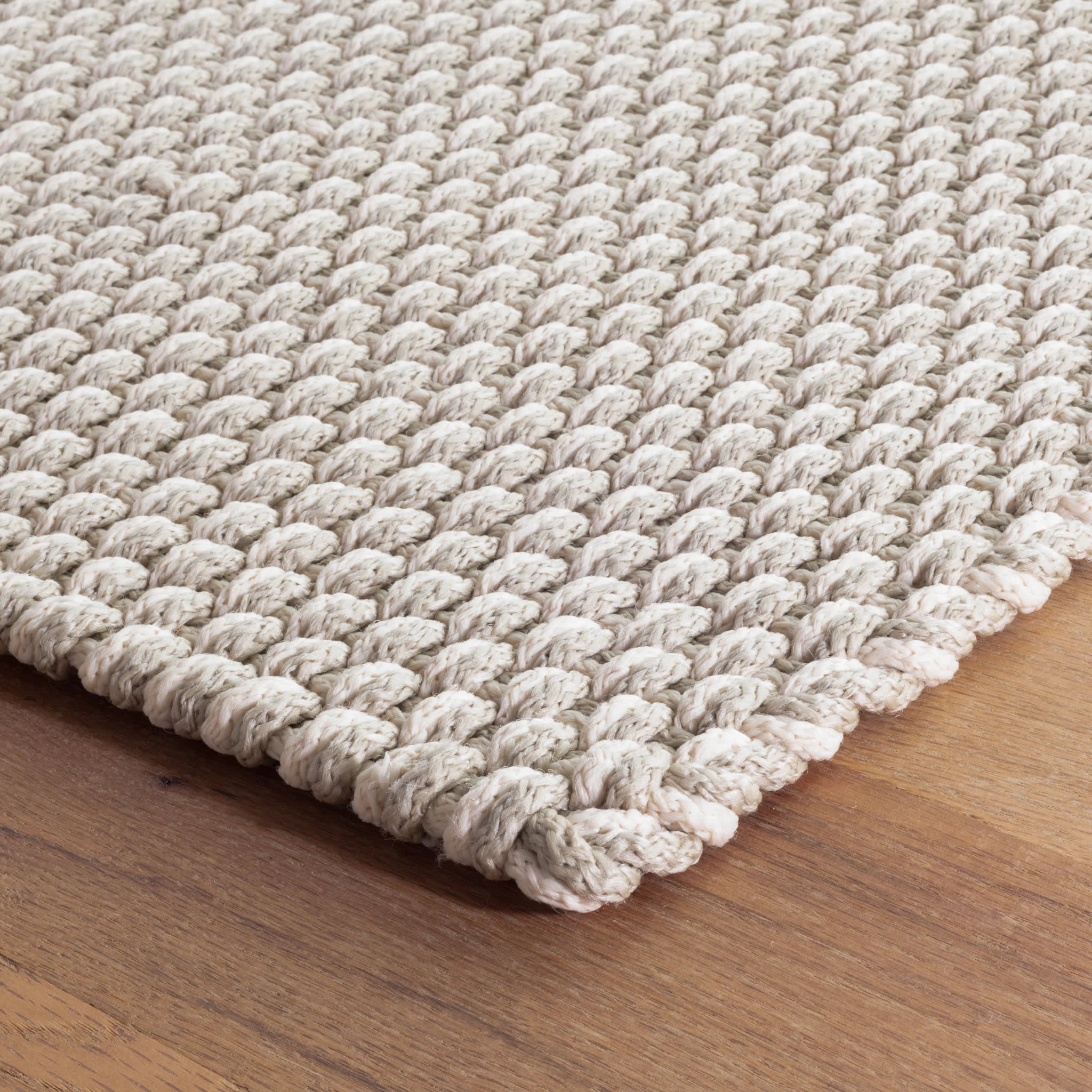 Two-Tone Rope Platinum/Ivory Handwoven Indoor/Outdoor Rug