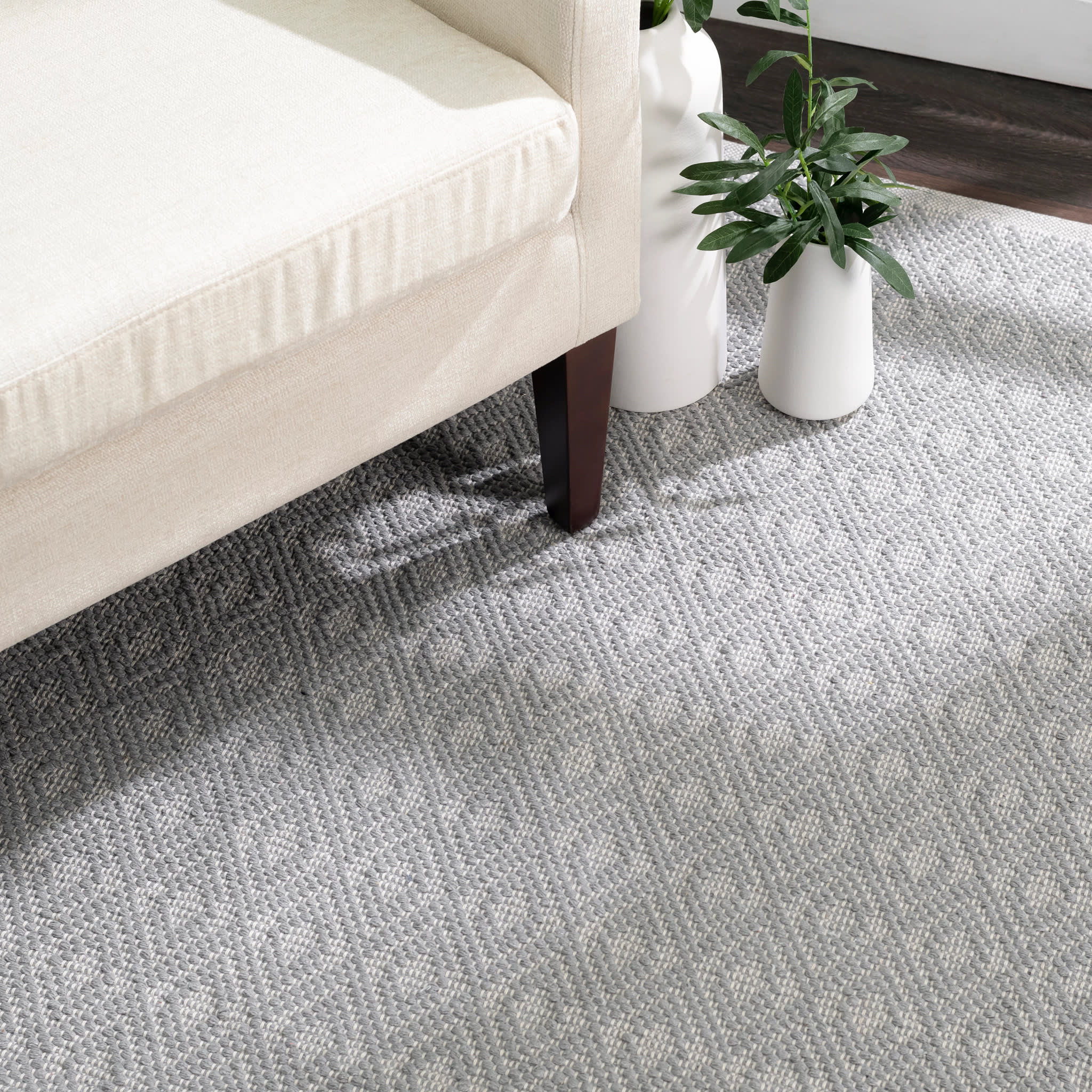 Optic Diamond Grey/Ivory Handwoven Cotton Rug