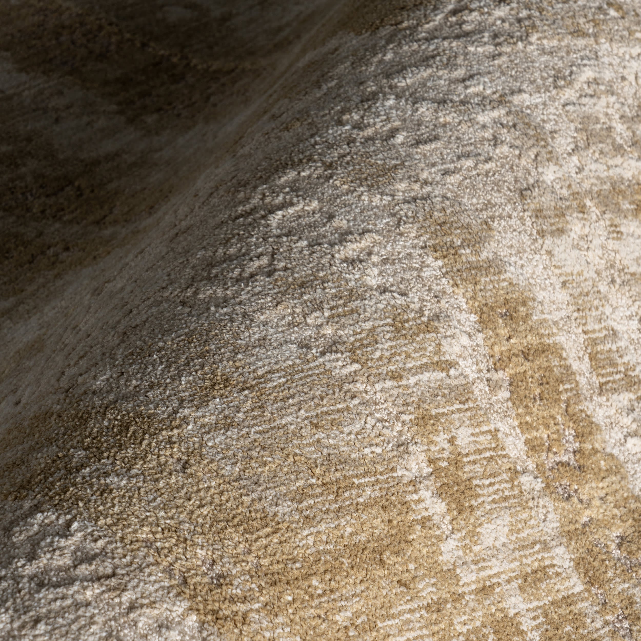 Bardiya Distressed Rug | Sand