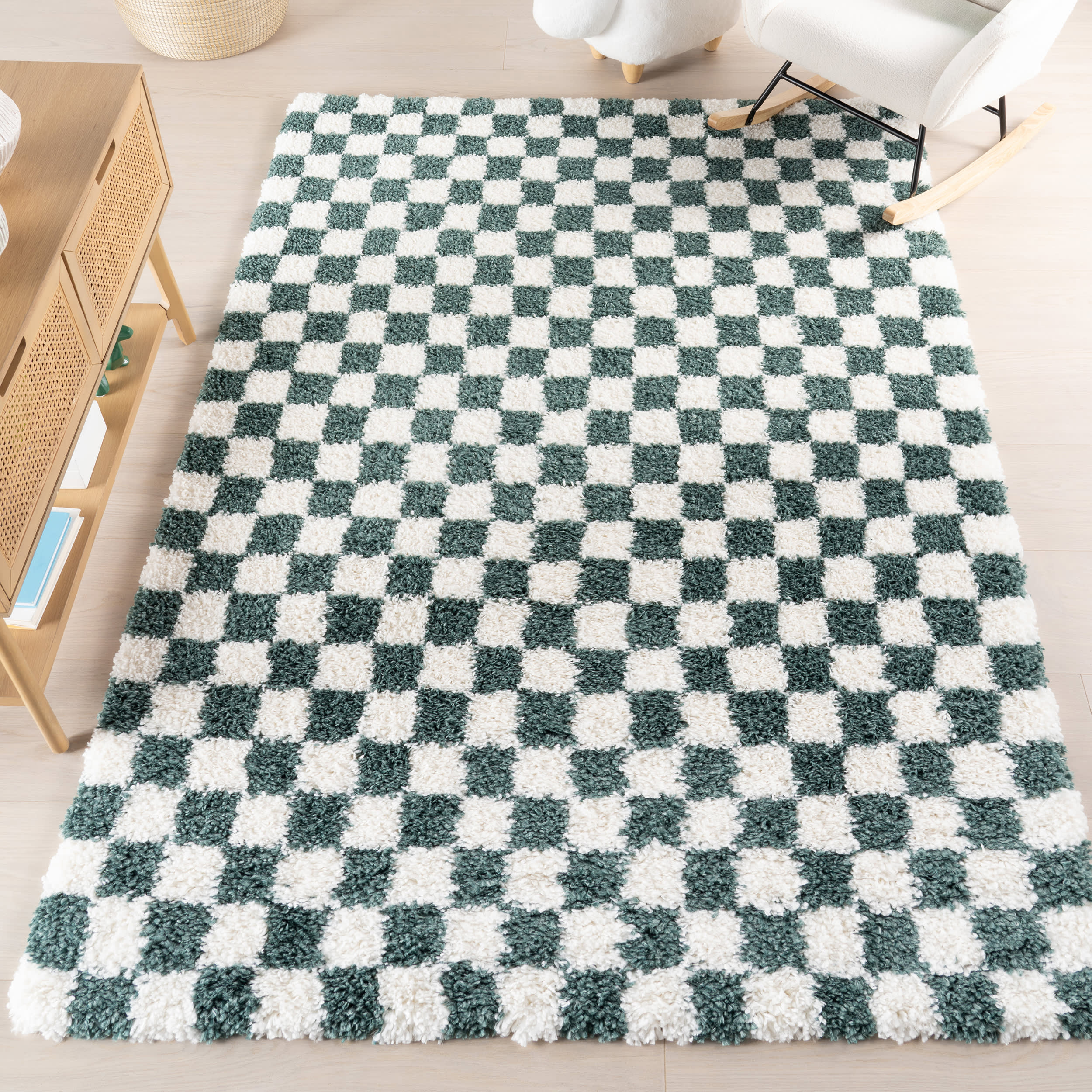 Bettie Retro Checkered Shag Rug | Green