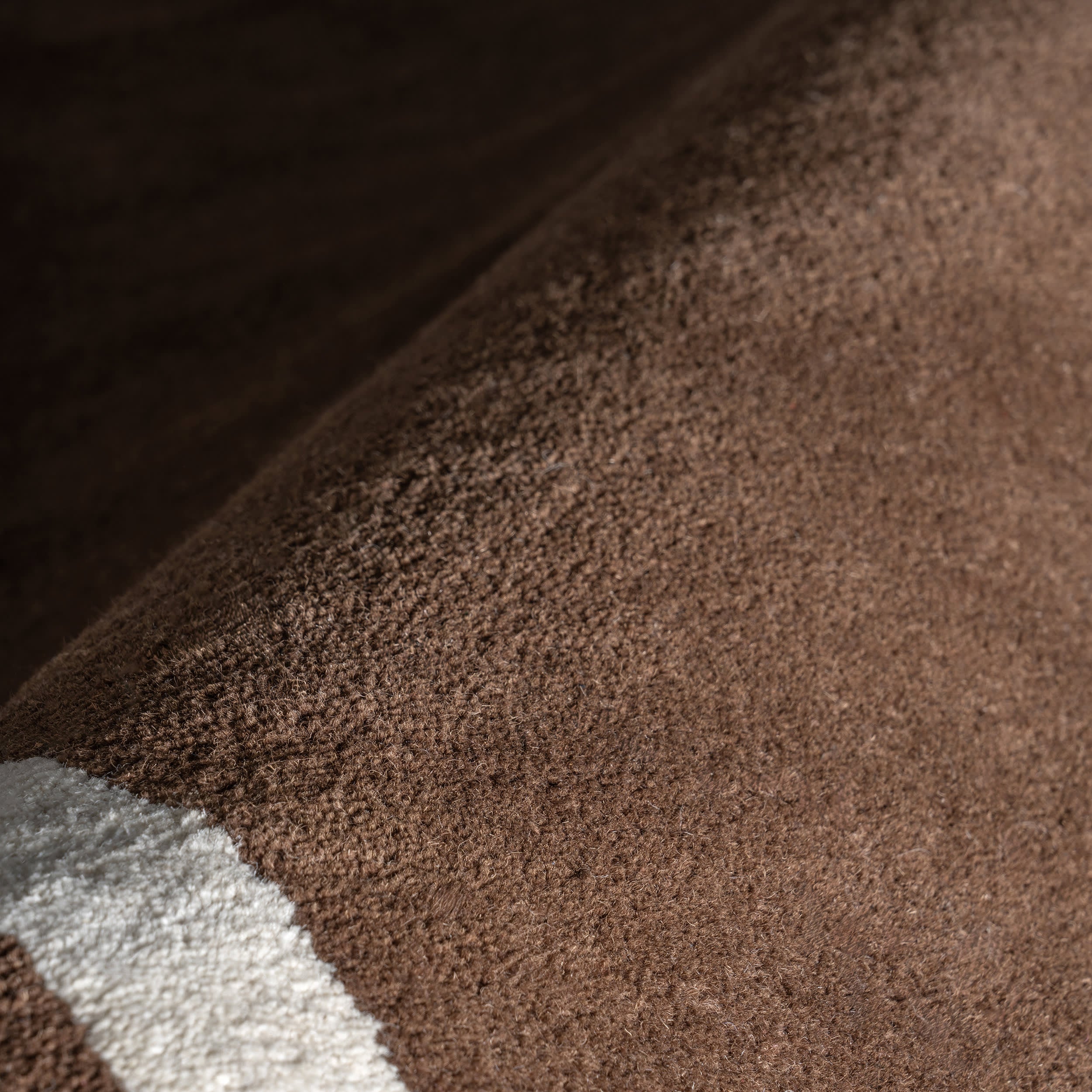 Grace Bordered Wool Rug | Brown