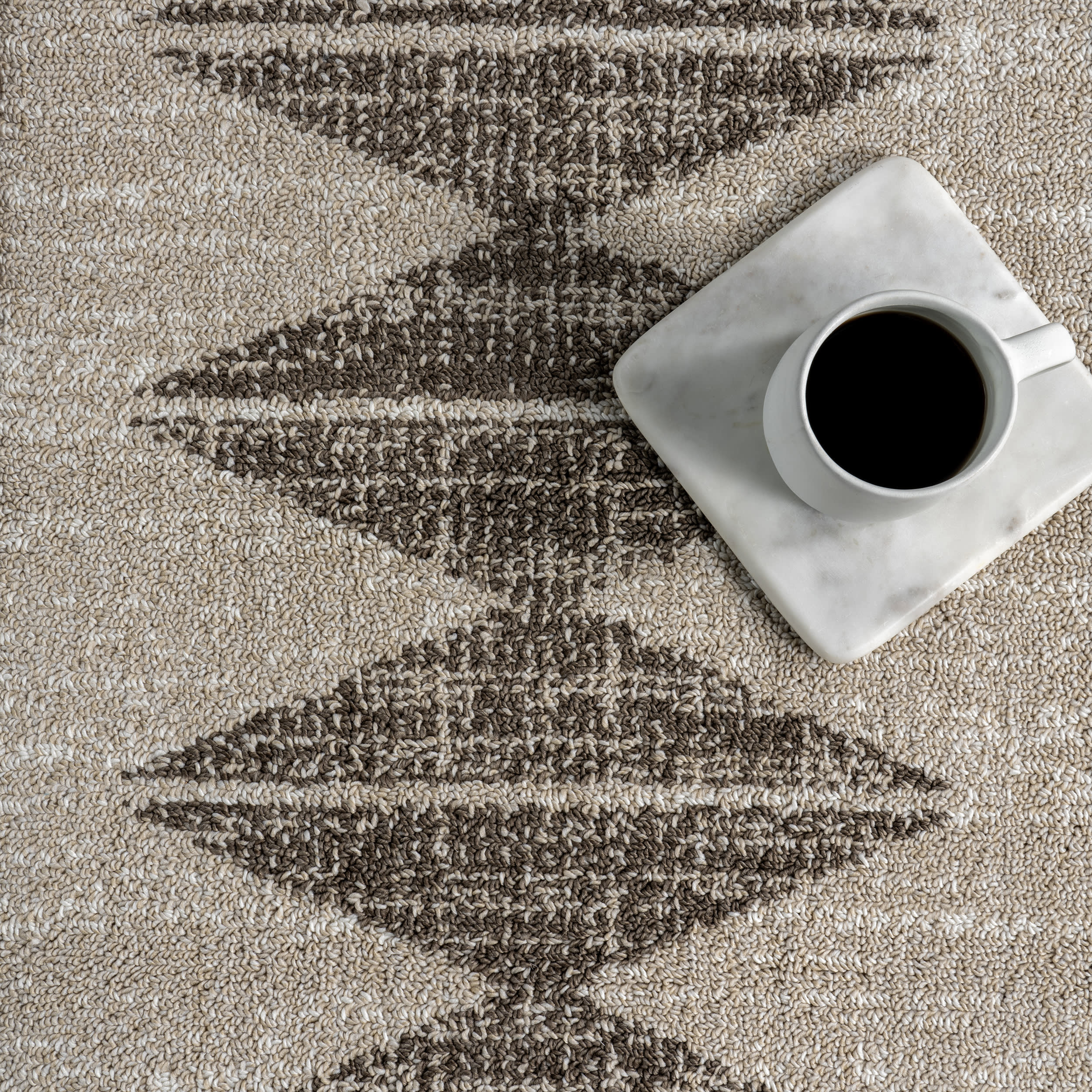 Autumn Geometric Tasseled Rug | Beige