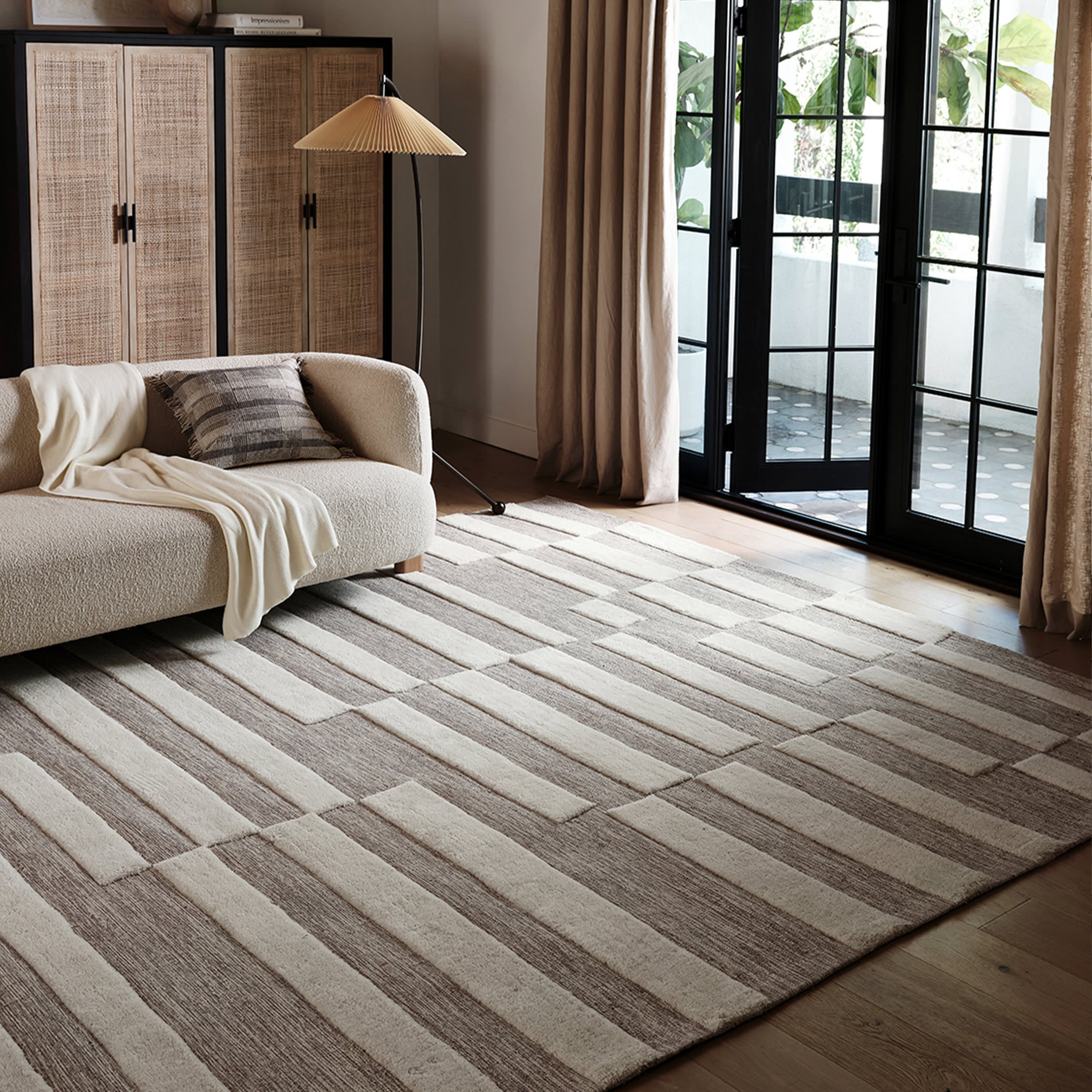 Baja Broken Stripe Rug | Ivory