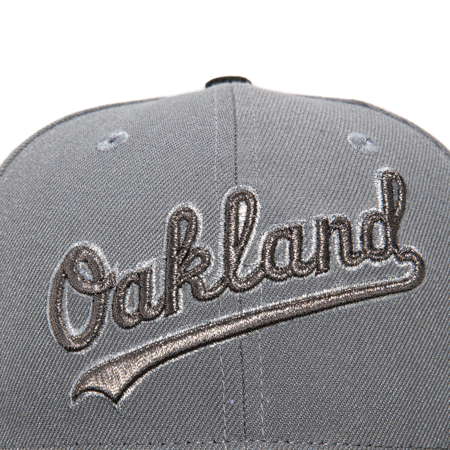 New Era 59Fifty Oakland Athletics Rickey Henderson Field Patch Script Hat - Storm Grey, Black