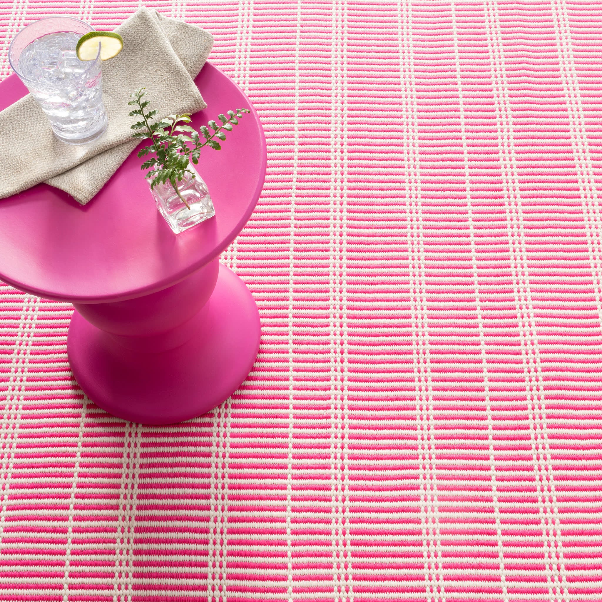 Marlo Fuchsia Handwoven Indoor/Outdoor Rug