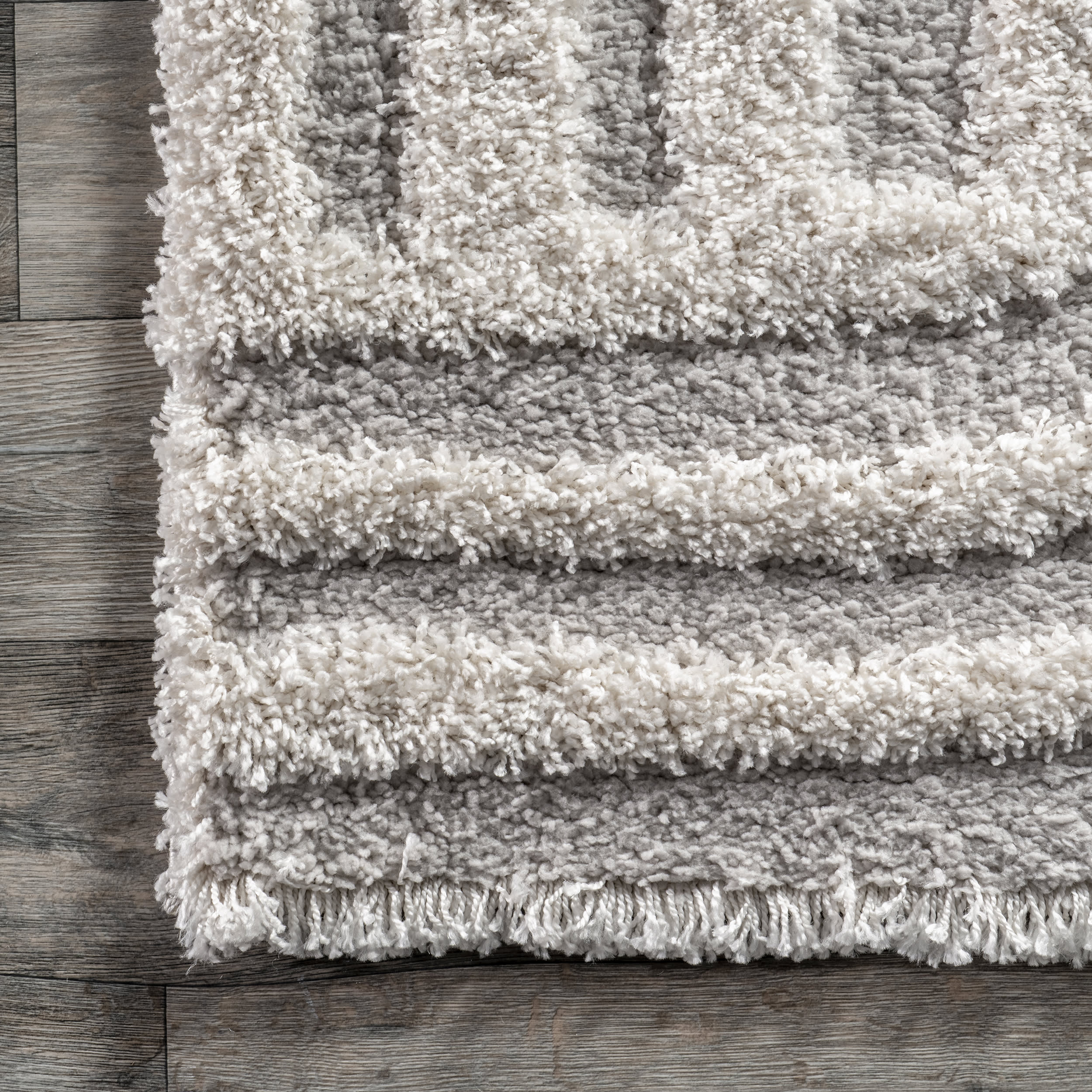 Zaylee Shag Waves Rug | Beige