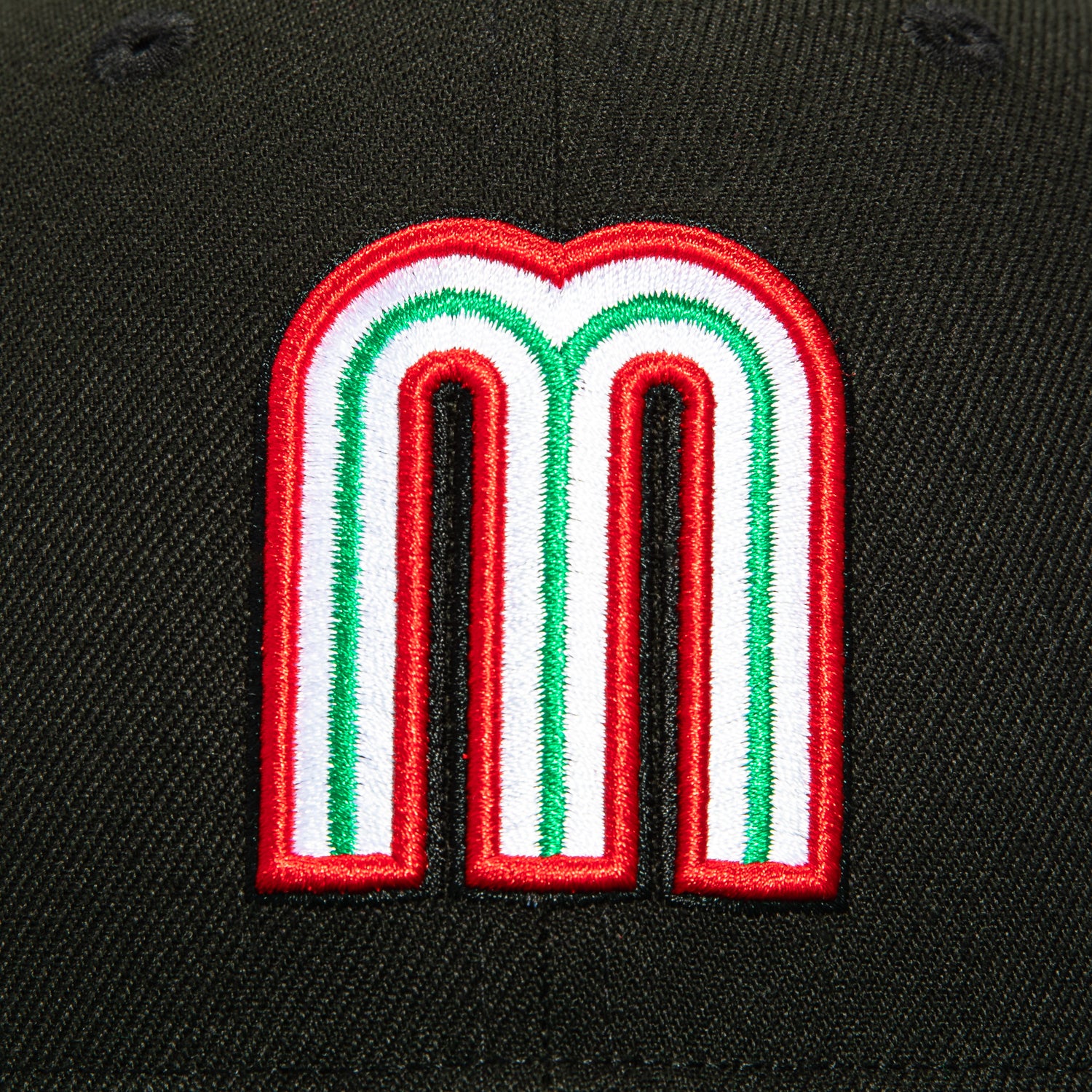 New Era 59Fifty Mexico World Baseball Classic Mexico Flag Patch Hat - Black, Kelly Green