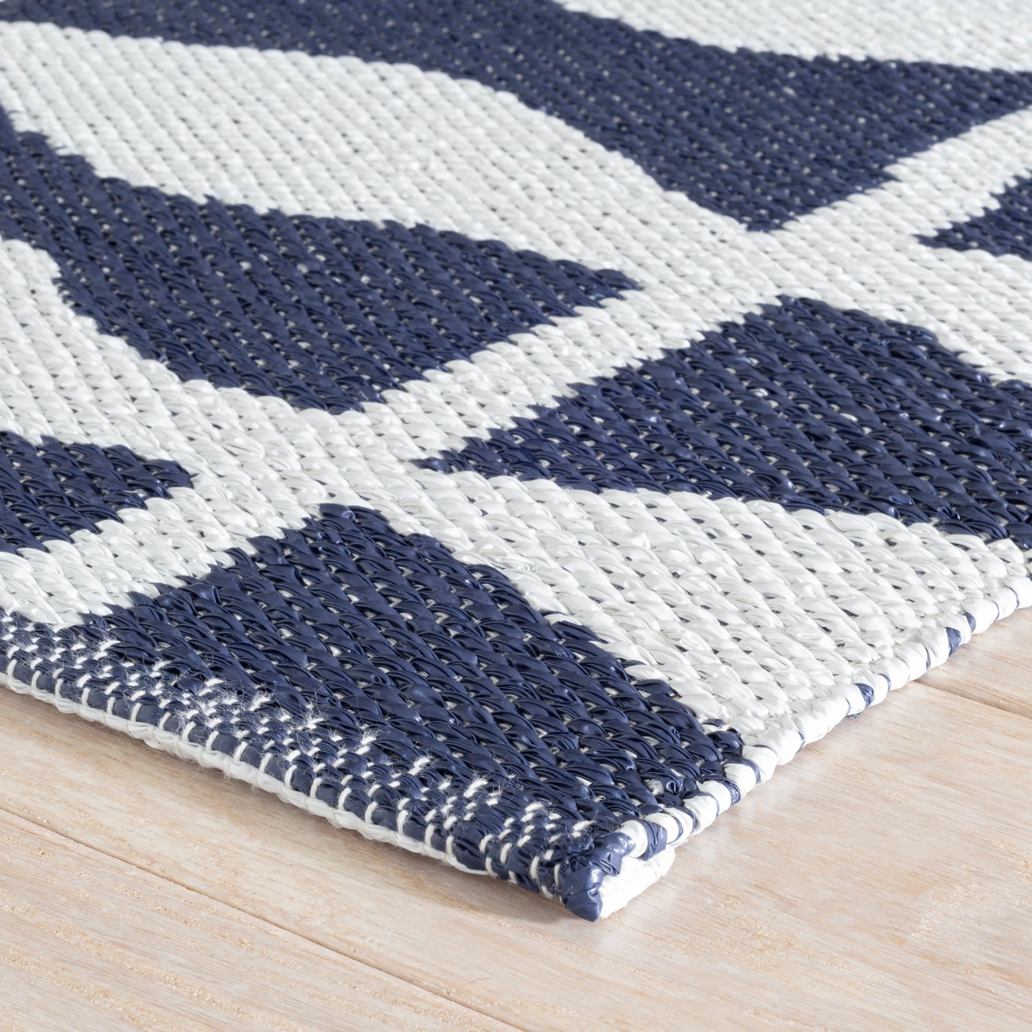 Circuit Navy Handwoven Indoor/Outdoor Rug