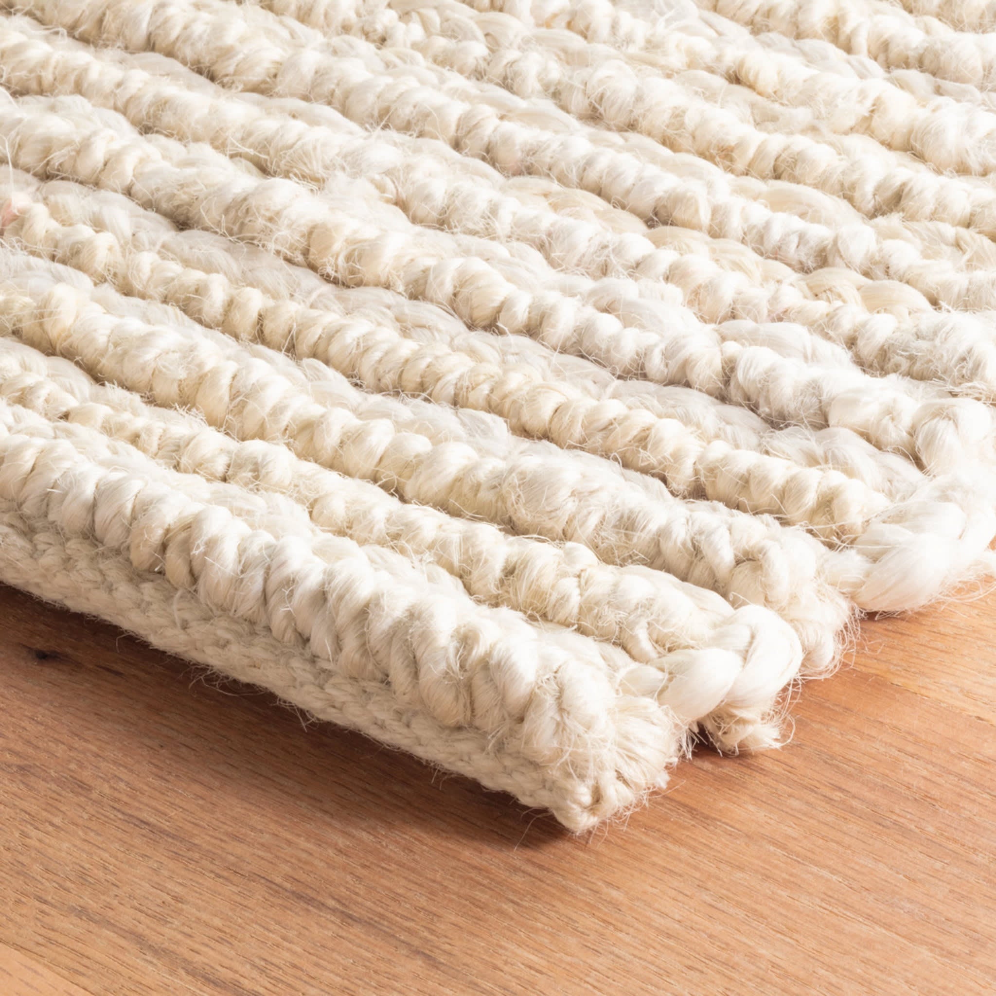 Dunes Bleached Oak Handwoven Jute Rug