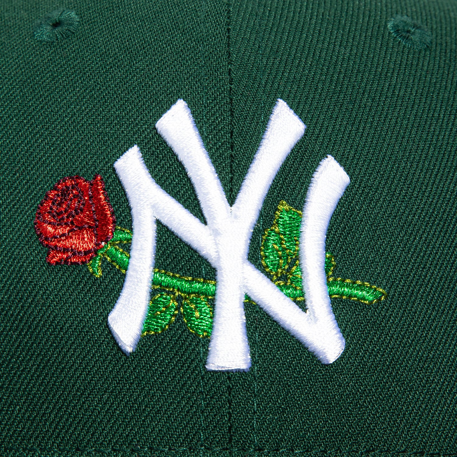 New Era 59Fifty Valentine's Day New York Yankees 1949 World Series Patch Rose Hat - Green, Black