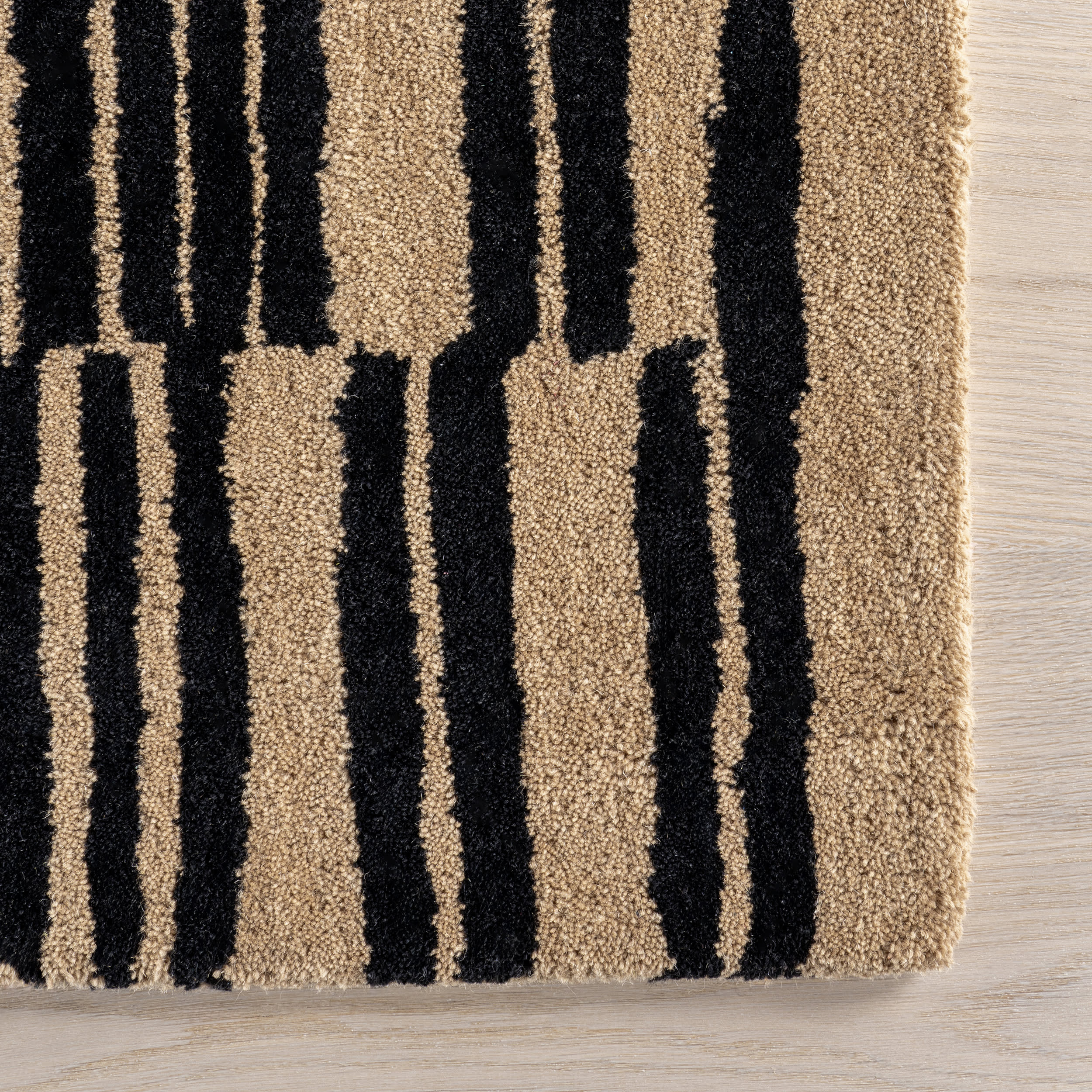 Tara Striped Wool Rug | Black