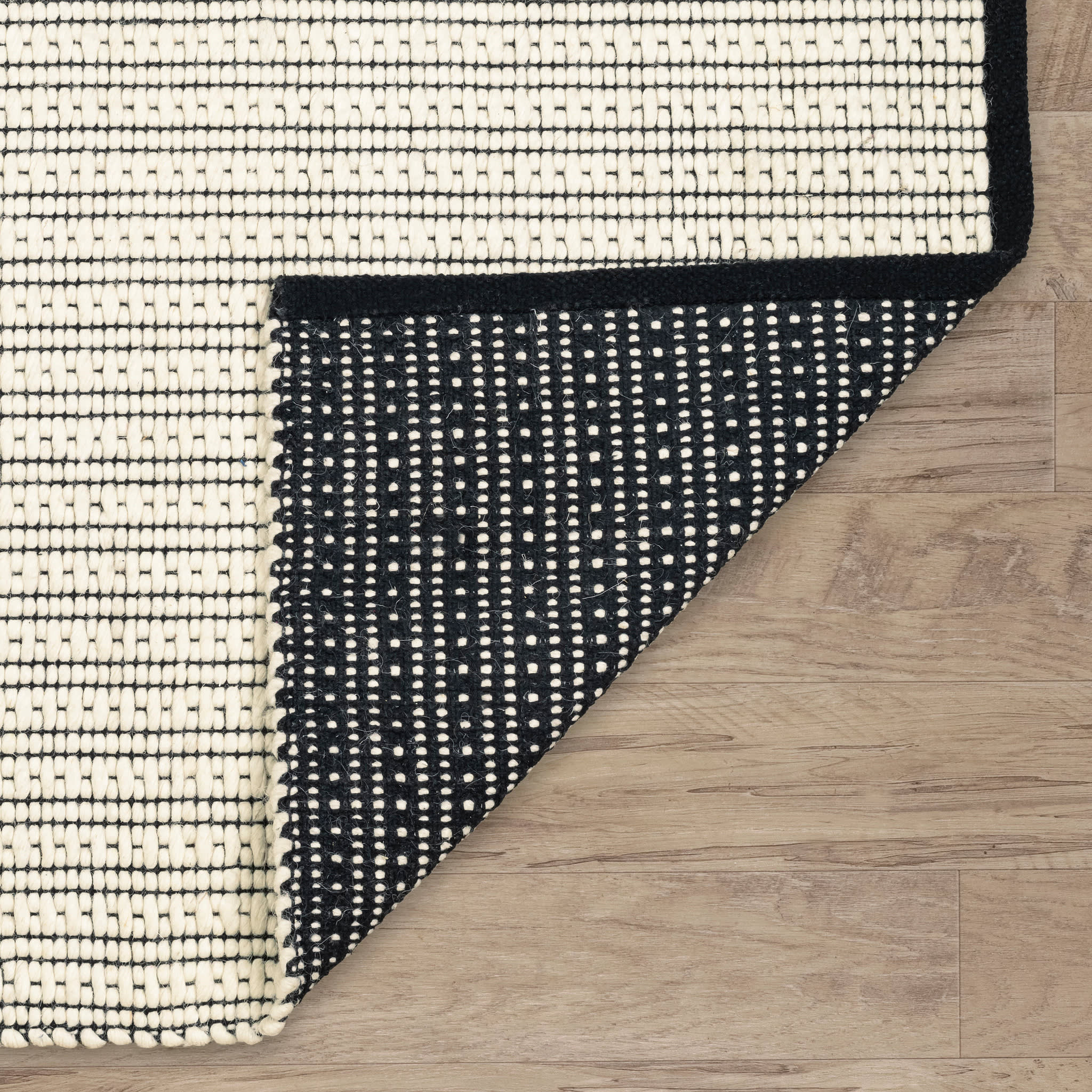 Ribbon Ivory/Black Handwoven Wool Rug