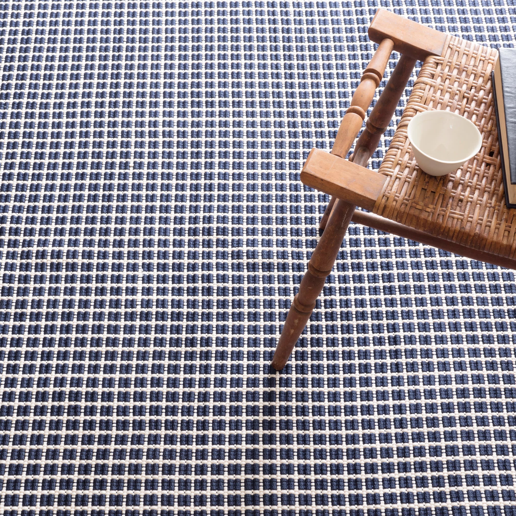 Gridiron Navy Handwoven Indoor/Outdoor Rug