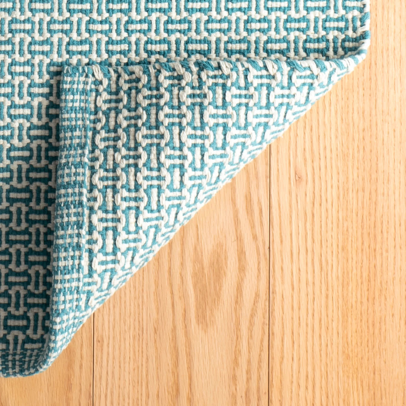 Miss Muffet Teal Handwoven Cotton Rug