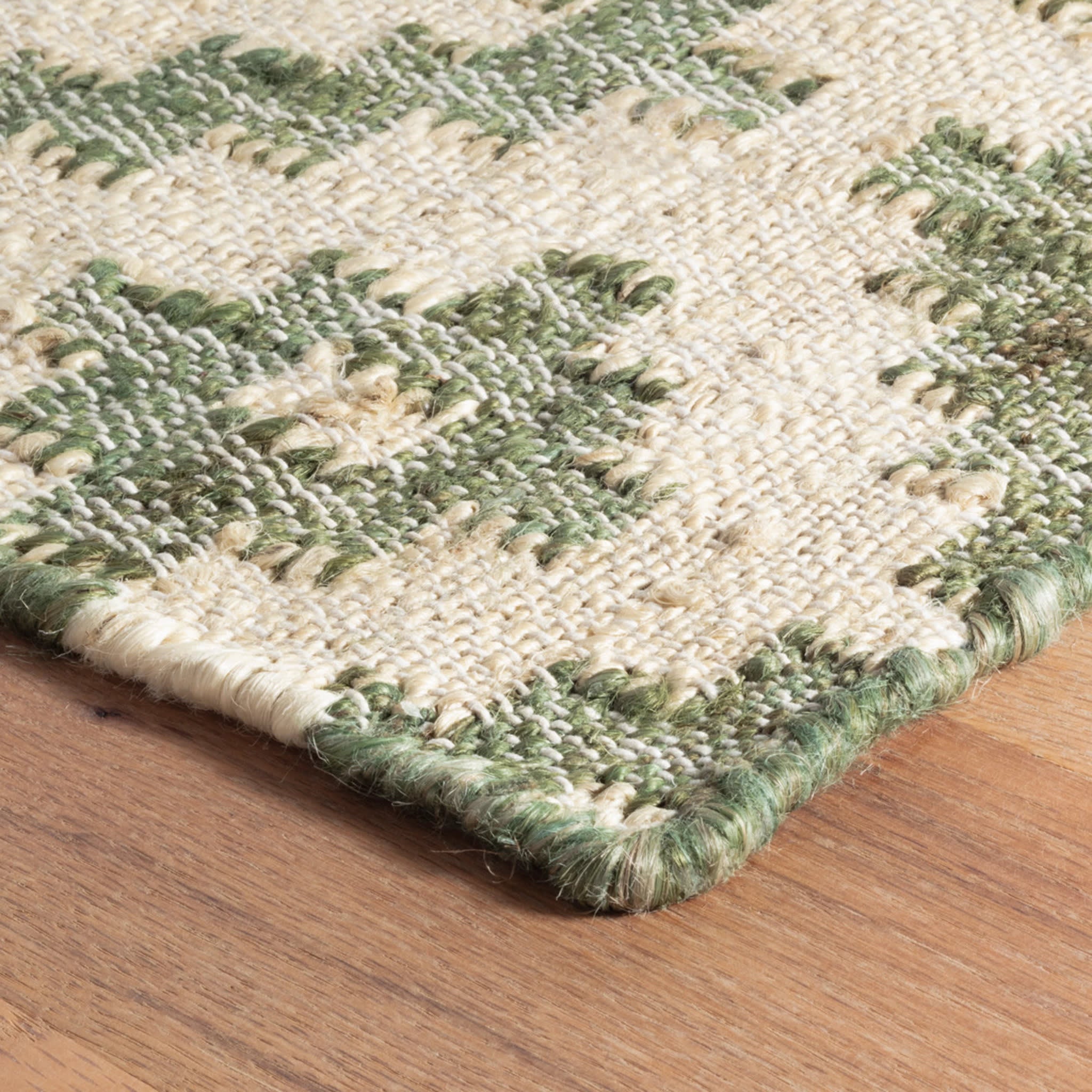 Hilda Evergreen Handwoven Jute Rug