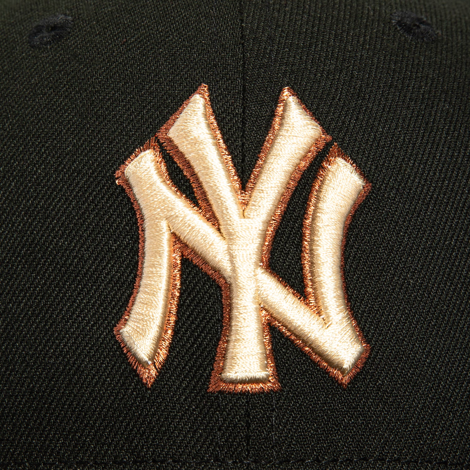 New Era 59Fifty Valentine's Day New York Yankees 1942 All Star Game Patch Hat - Black, Brown