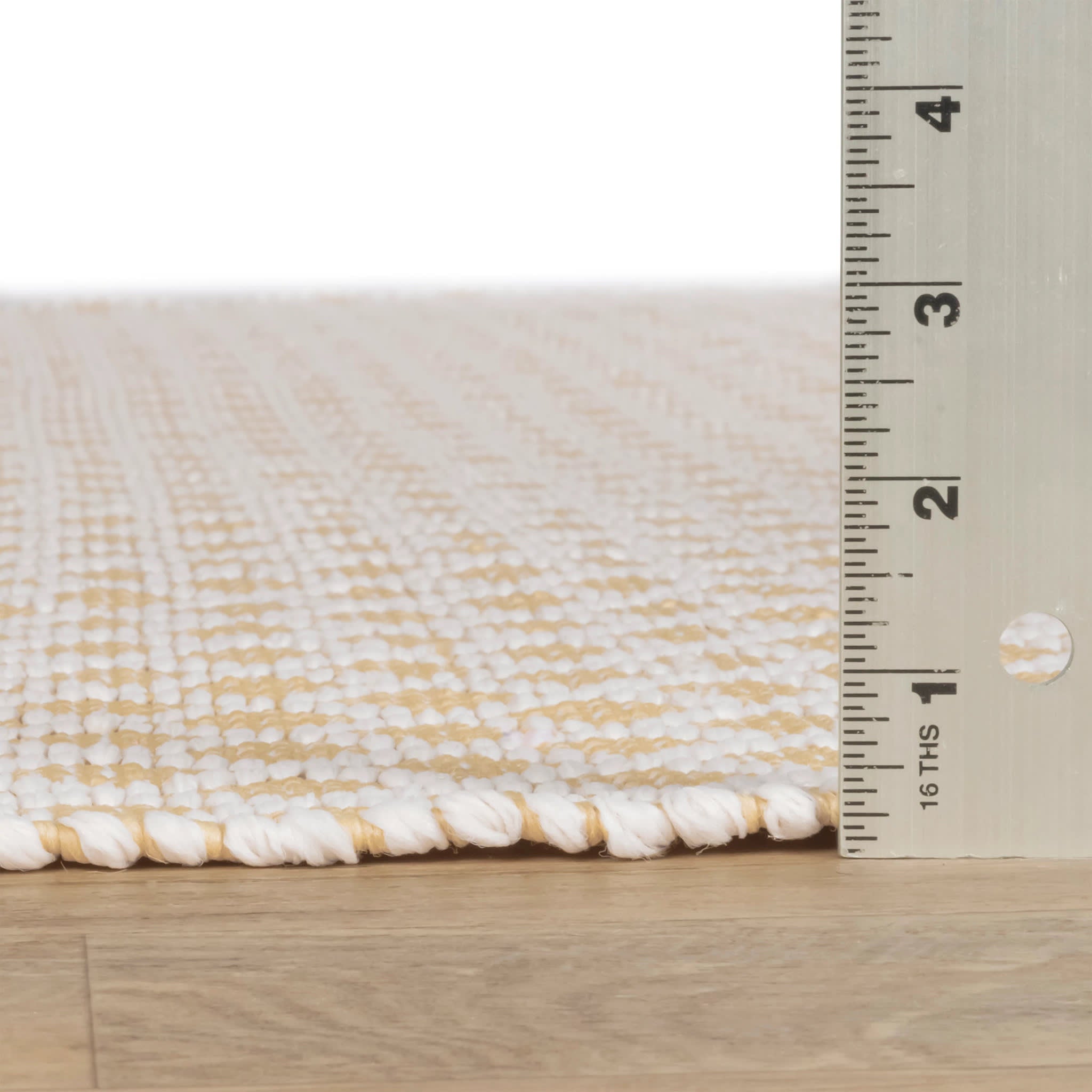 Trellis Gold Handwoven Indoor/Outdoor Rug