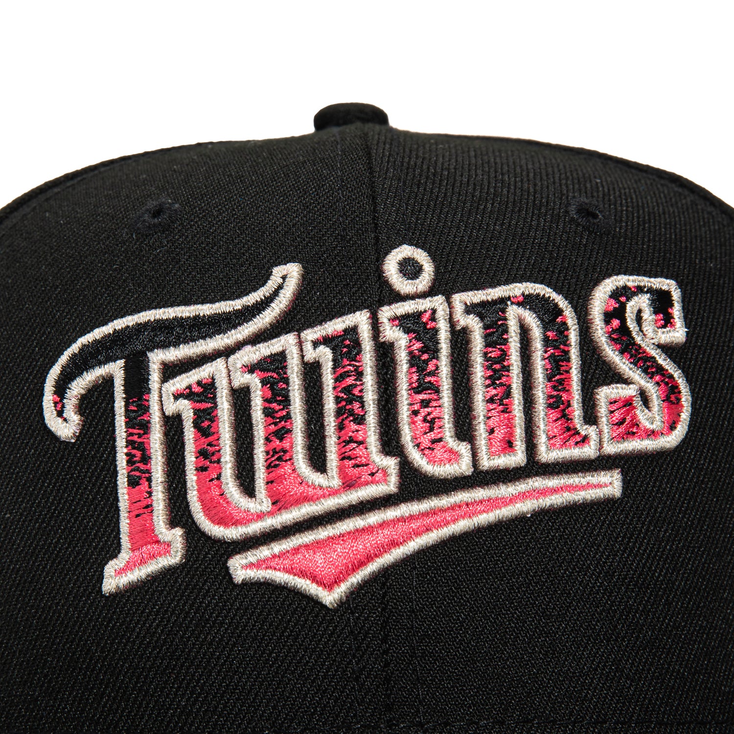 New Era 59Fifty Magma Minnesota Twins Metrodome Patch Word Hat - Black, Infrared