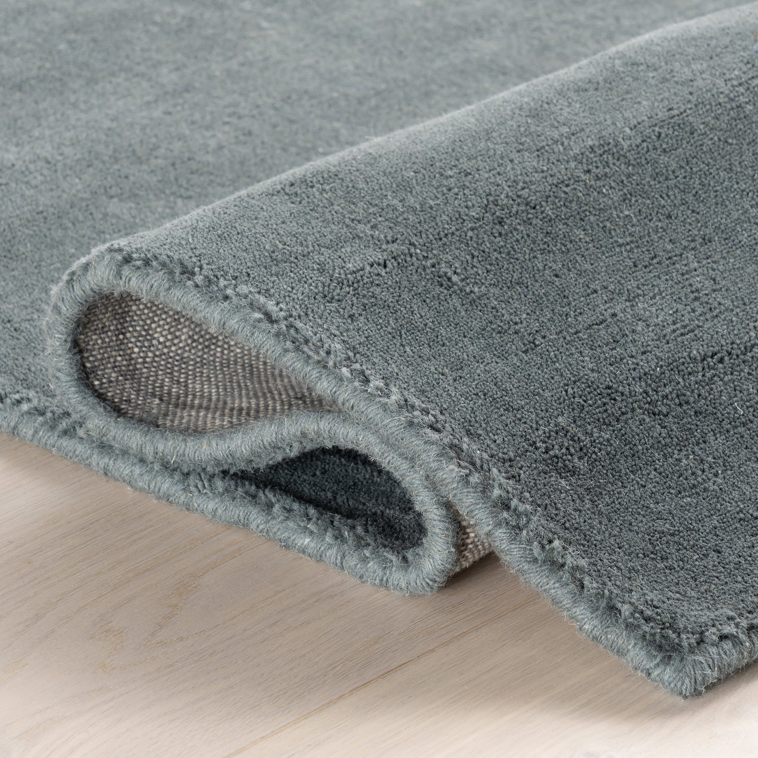 Maru Wool Rug | Blue Grey