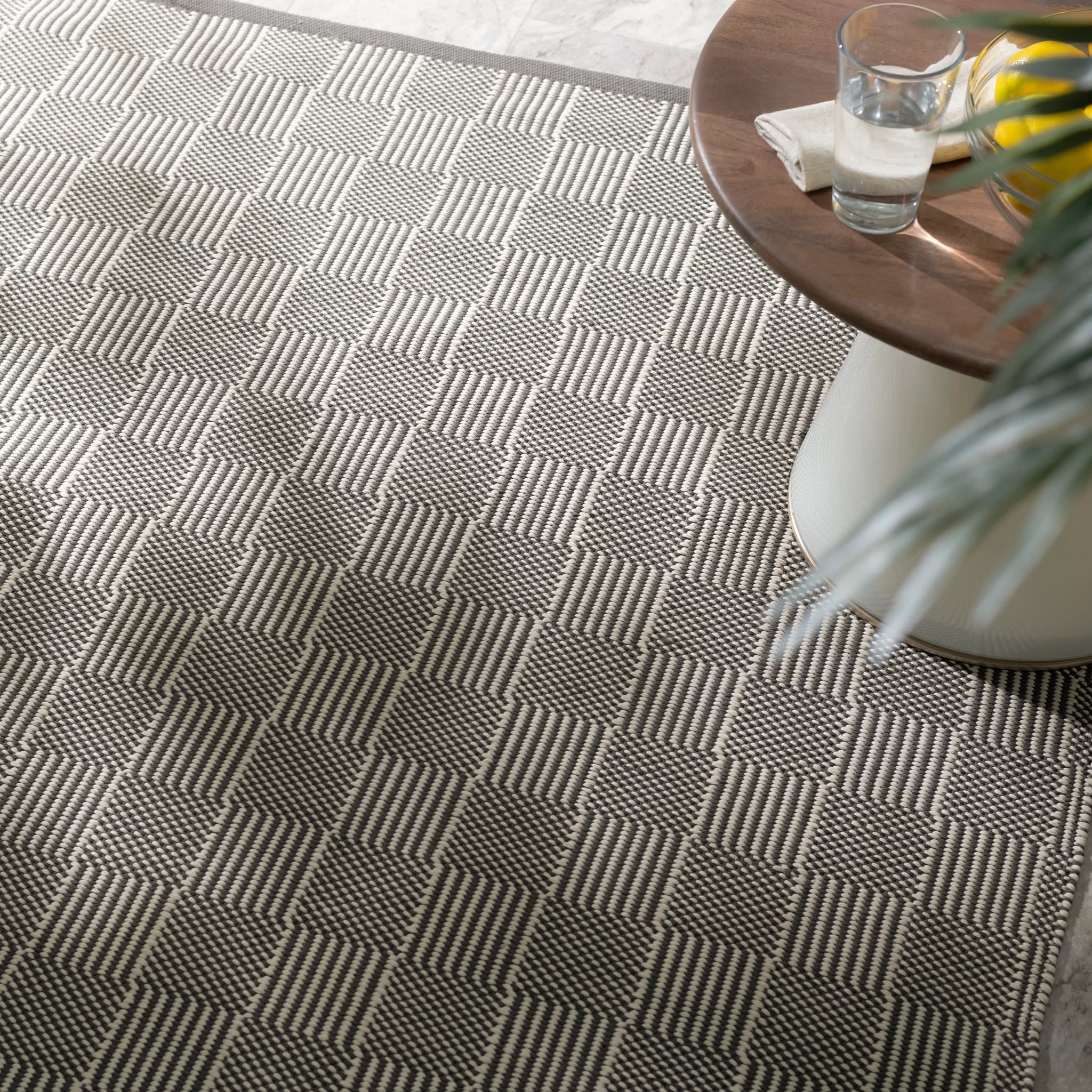 Squares Grey Handwoven Indoor/Outdoor Rug