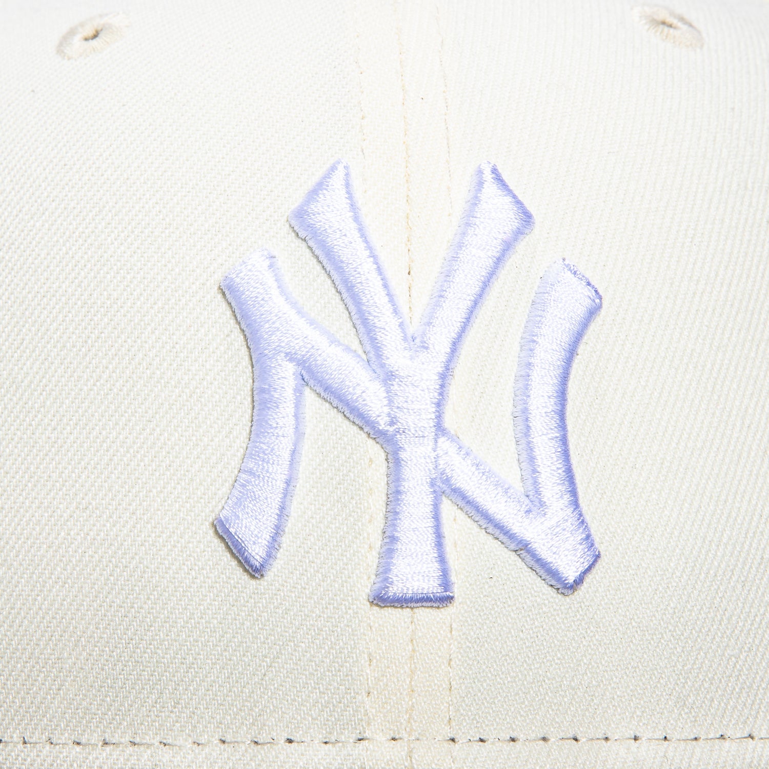 New Era 9Fifty New York Yankees Snapback Hat - White, Black