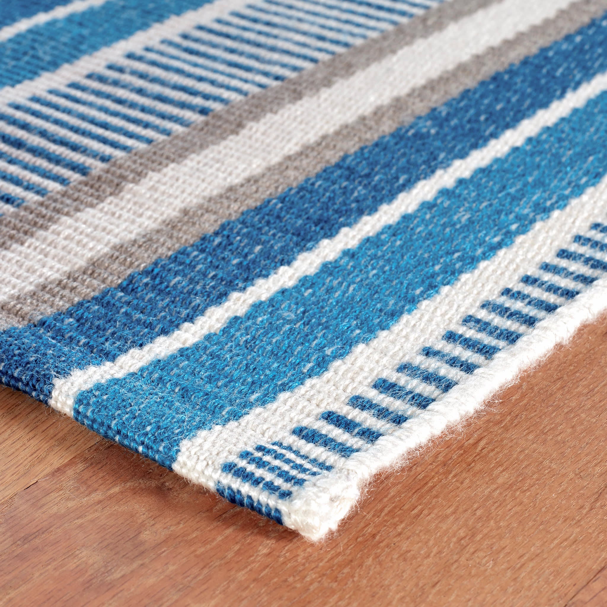 Always Greener Navy/French Blue Handwoven Indoor/Outdoor Rug