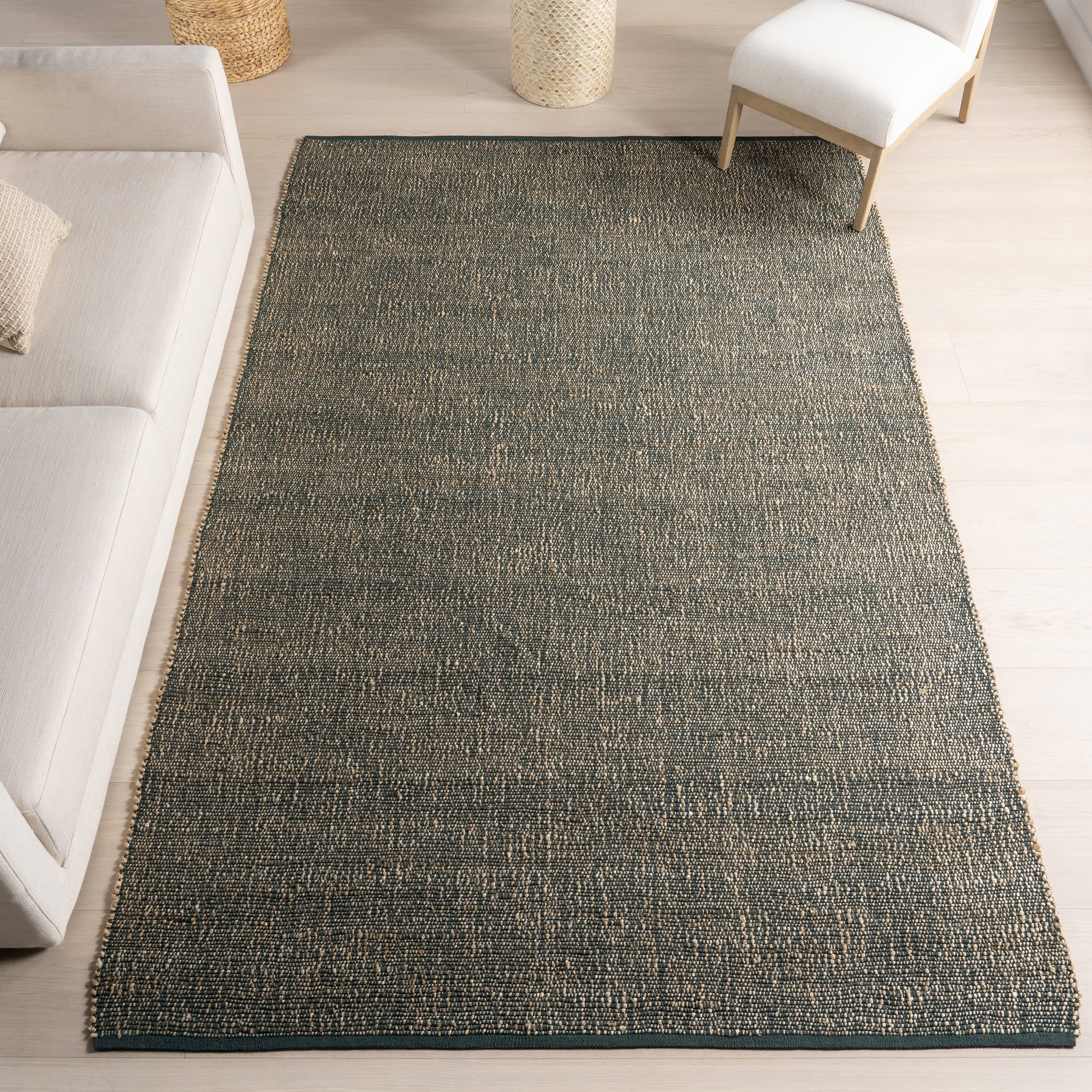 Perfect Handwoven Jute-Blend Rug | Green