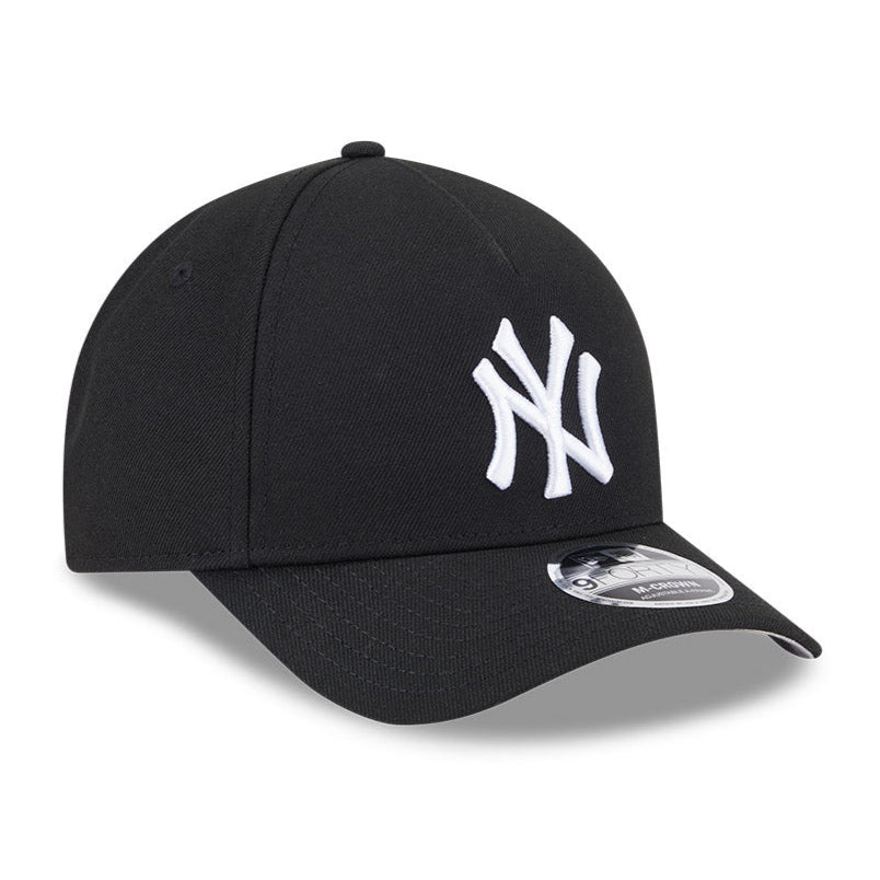 New Era 9Forty M-Crown A-Frame New York Yankees Snapback Hat - Black, White