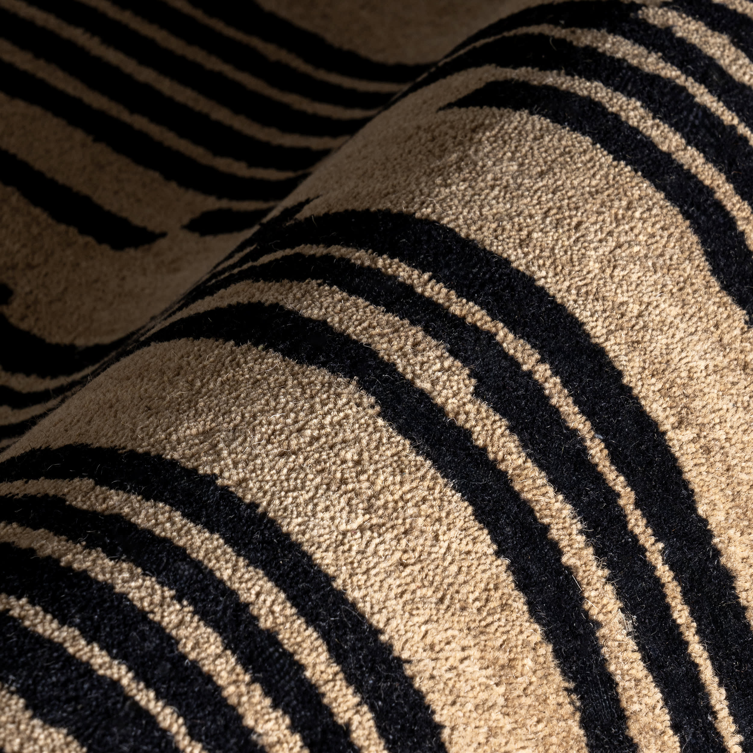 Tara Striped Wool Rug | Black