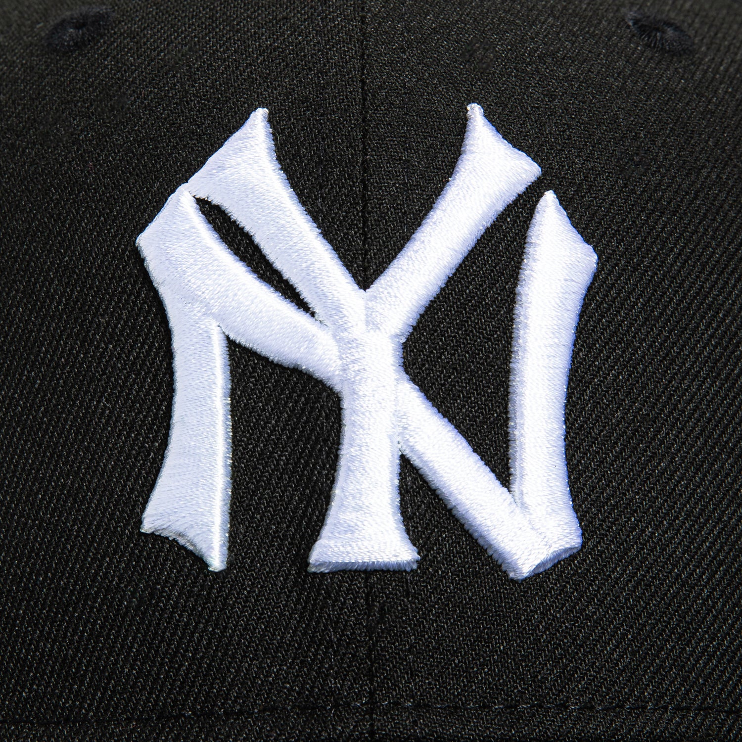 New Era 59Fifty City Sleeps New York Yankees 1941 World Series Patch Hat - Black, White