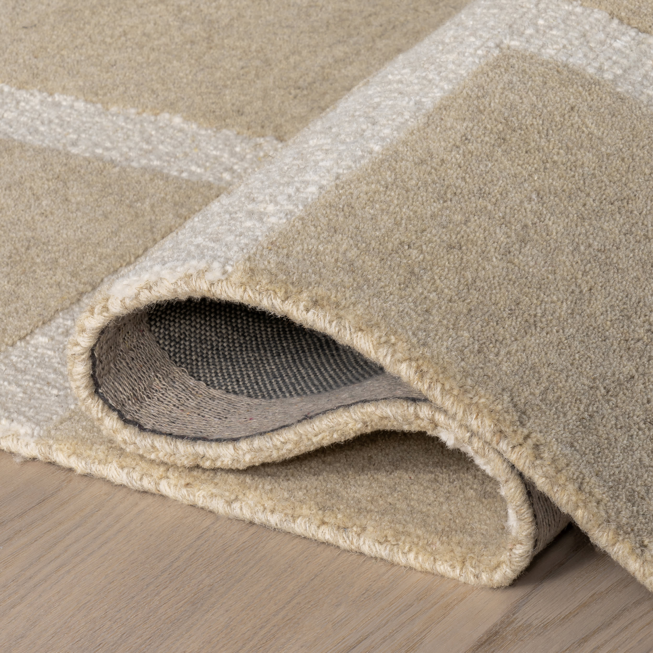 Nepenthe Checked Wool Rug | Beige