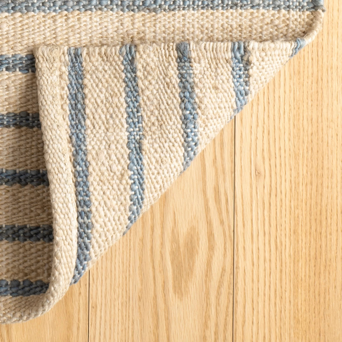 Moana Stripe Handwoven Jute Rug