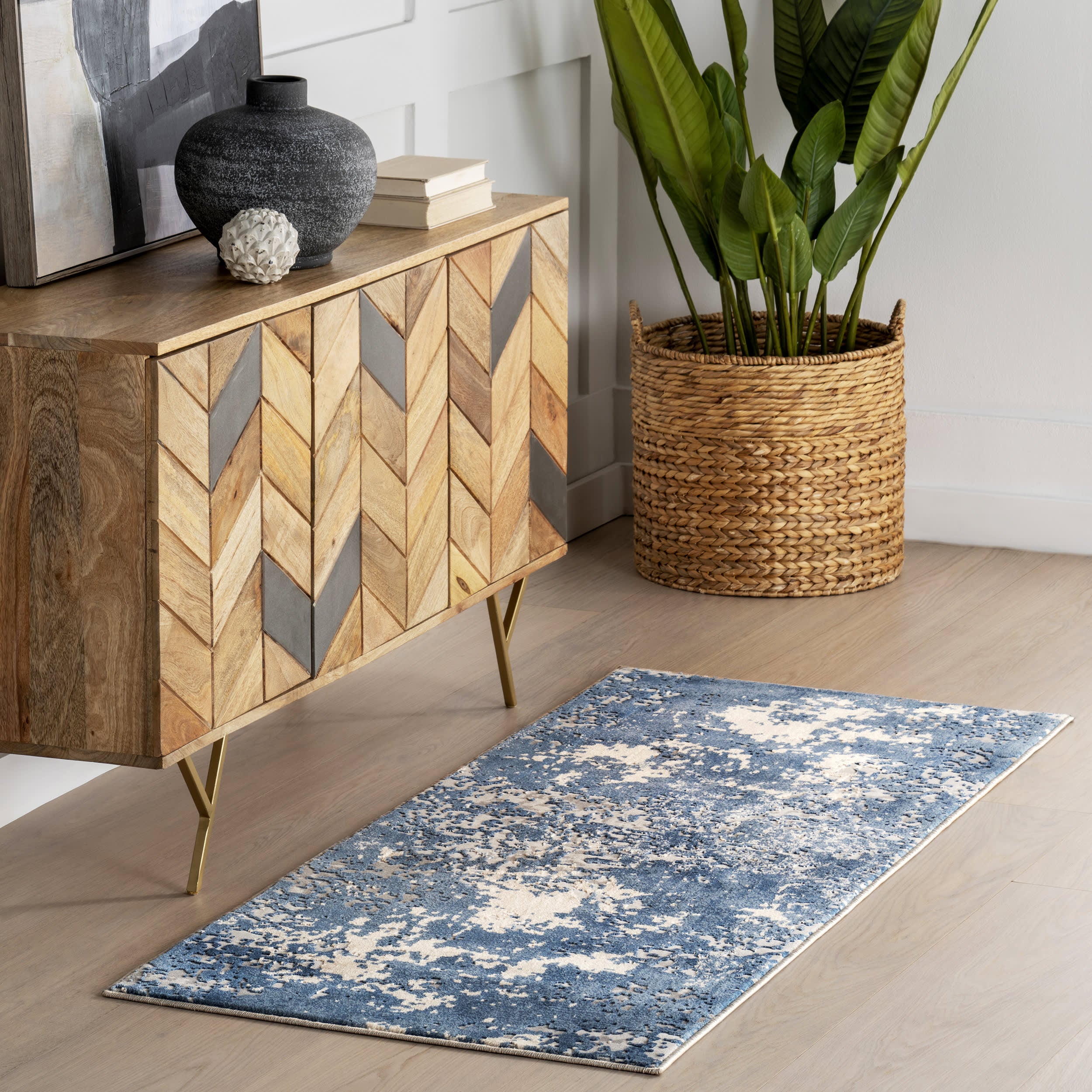 Ricki Mottled Abstract Rug | Blue