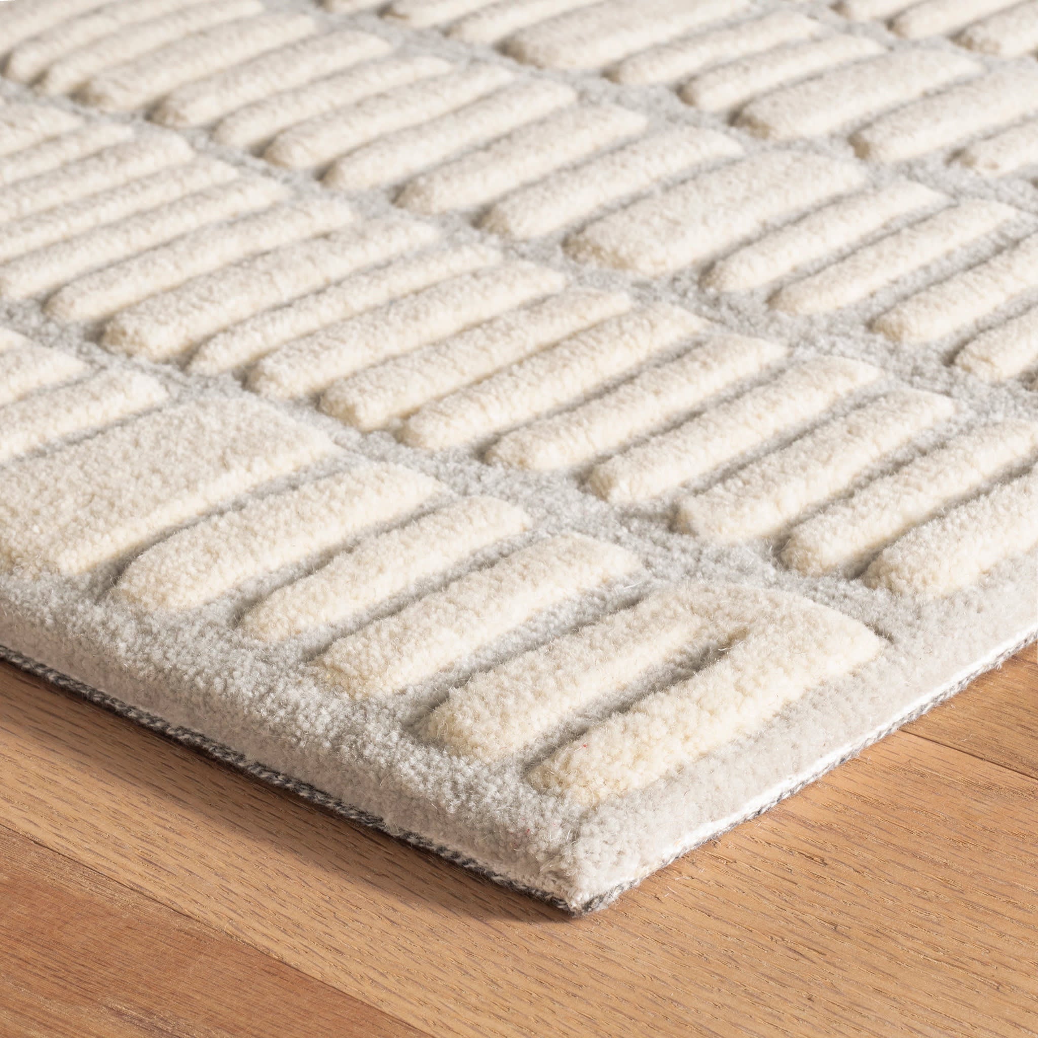 Roark Ivory Hand Tufted Wool Rug