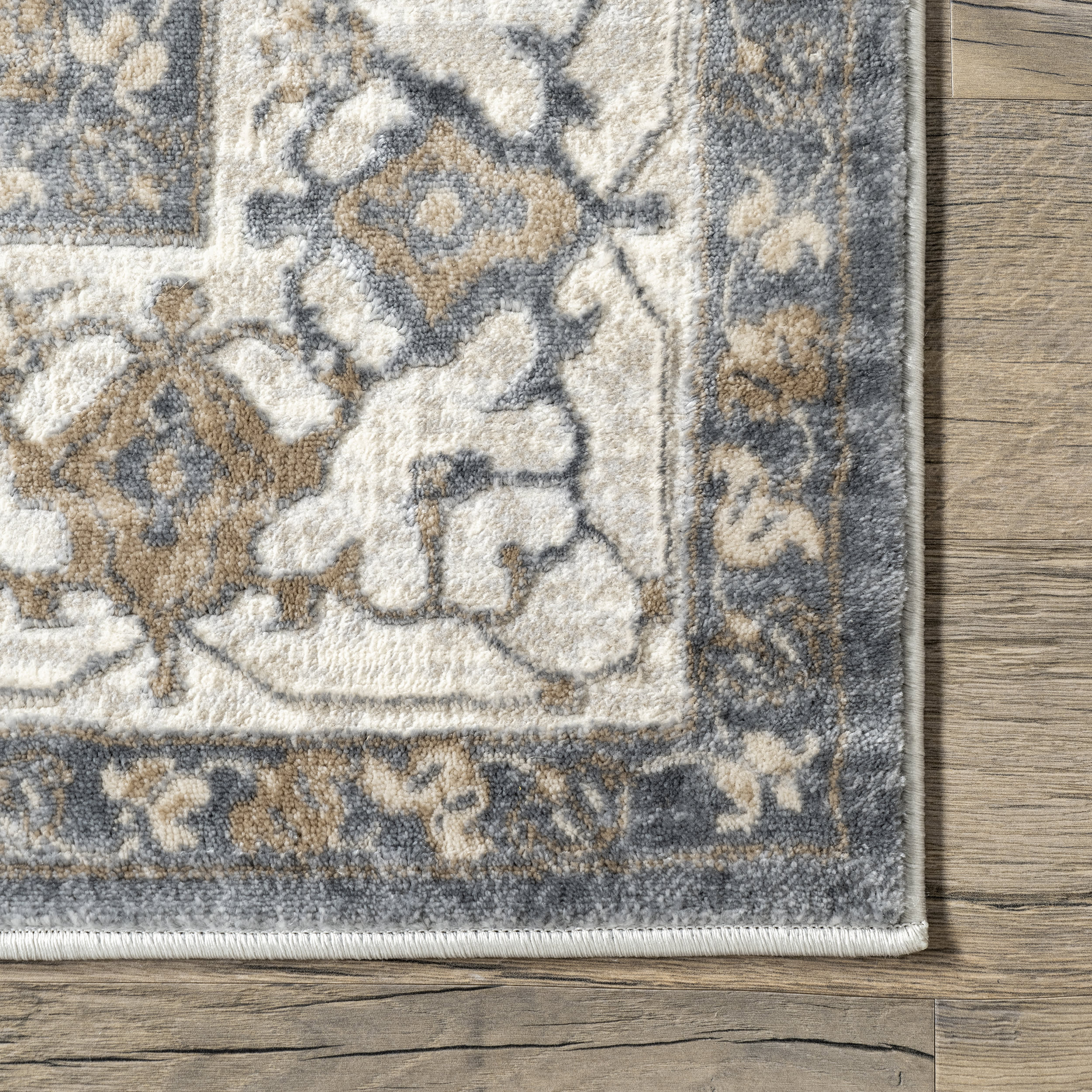 Crested Venetian Rug | Beige