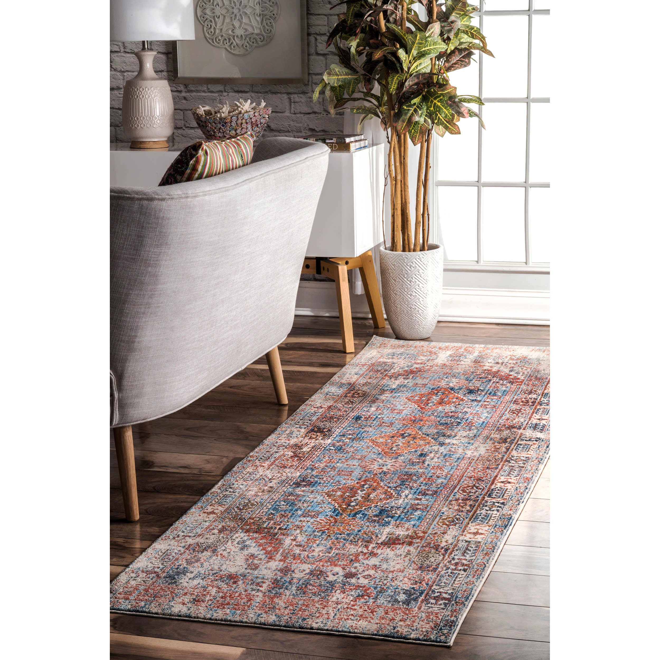 Archer Distressed Medallion Rug | Blue