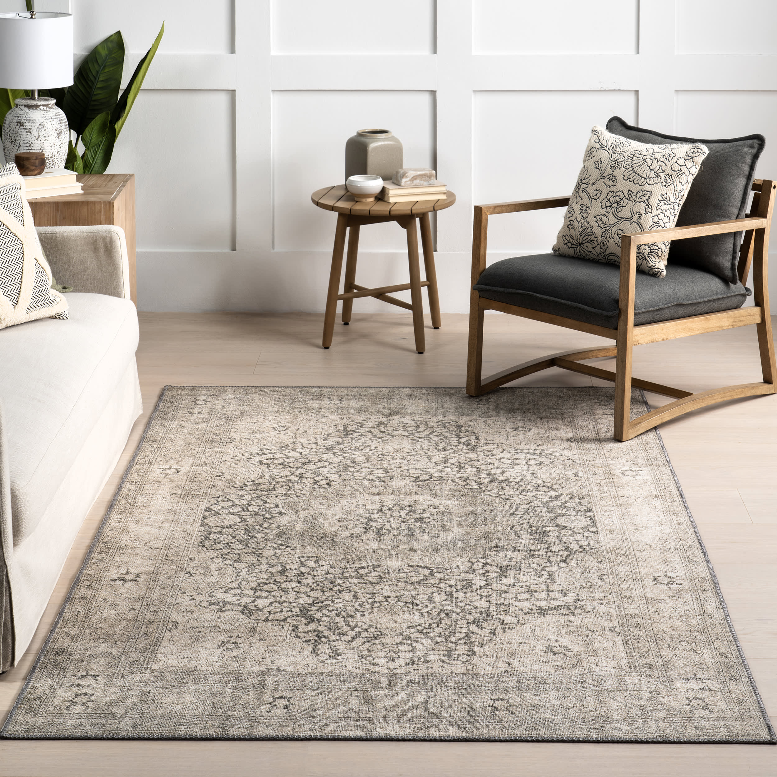 Colts Neck Antiqued Jute-Blend Rug | Grey