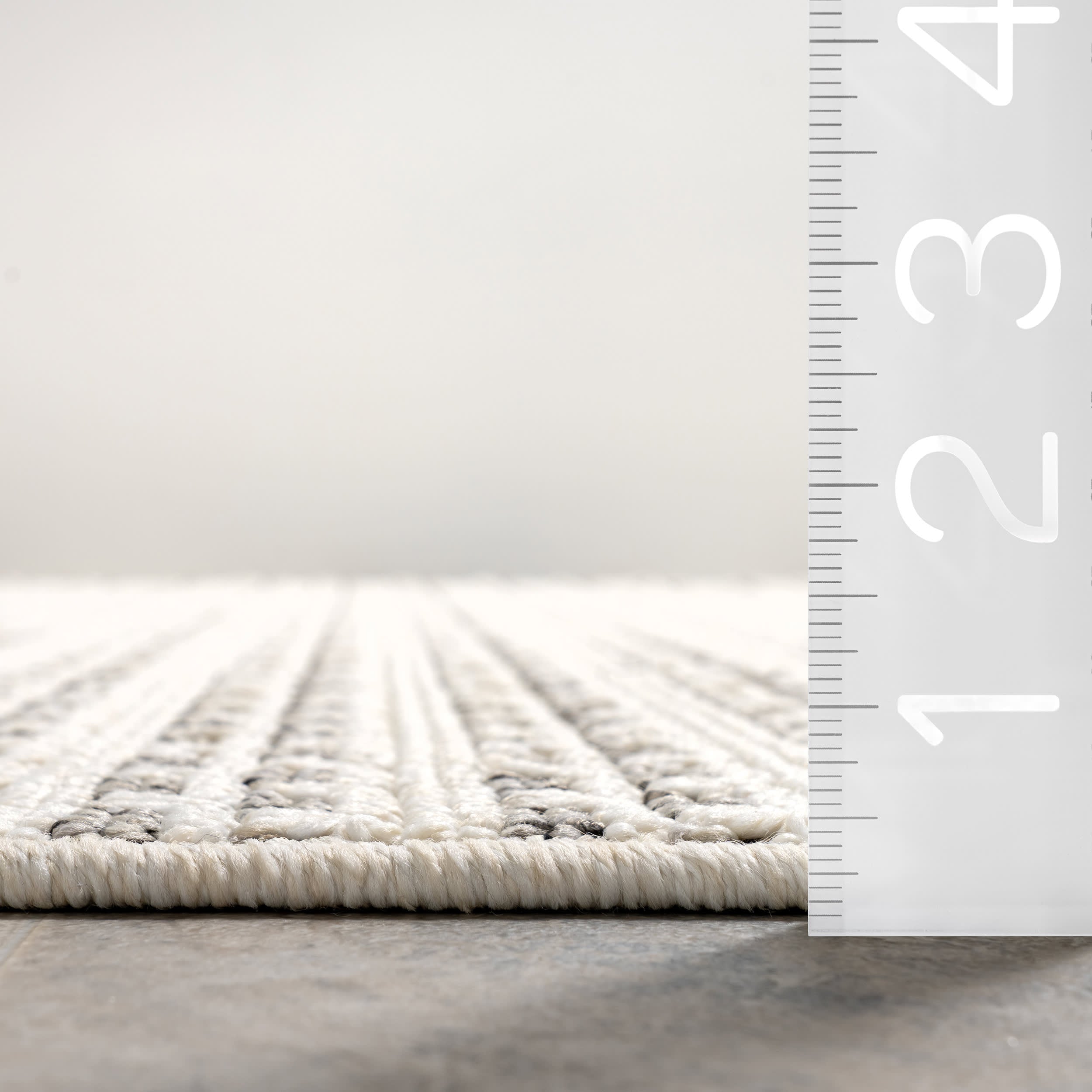 Lilian Textured Squares Indoor/Outdoor Rug | Cream