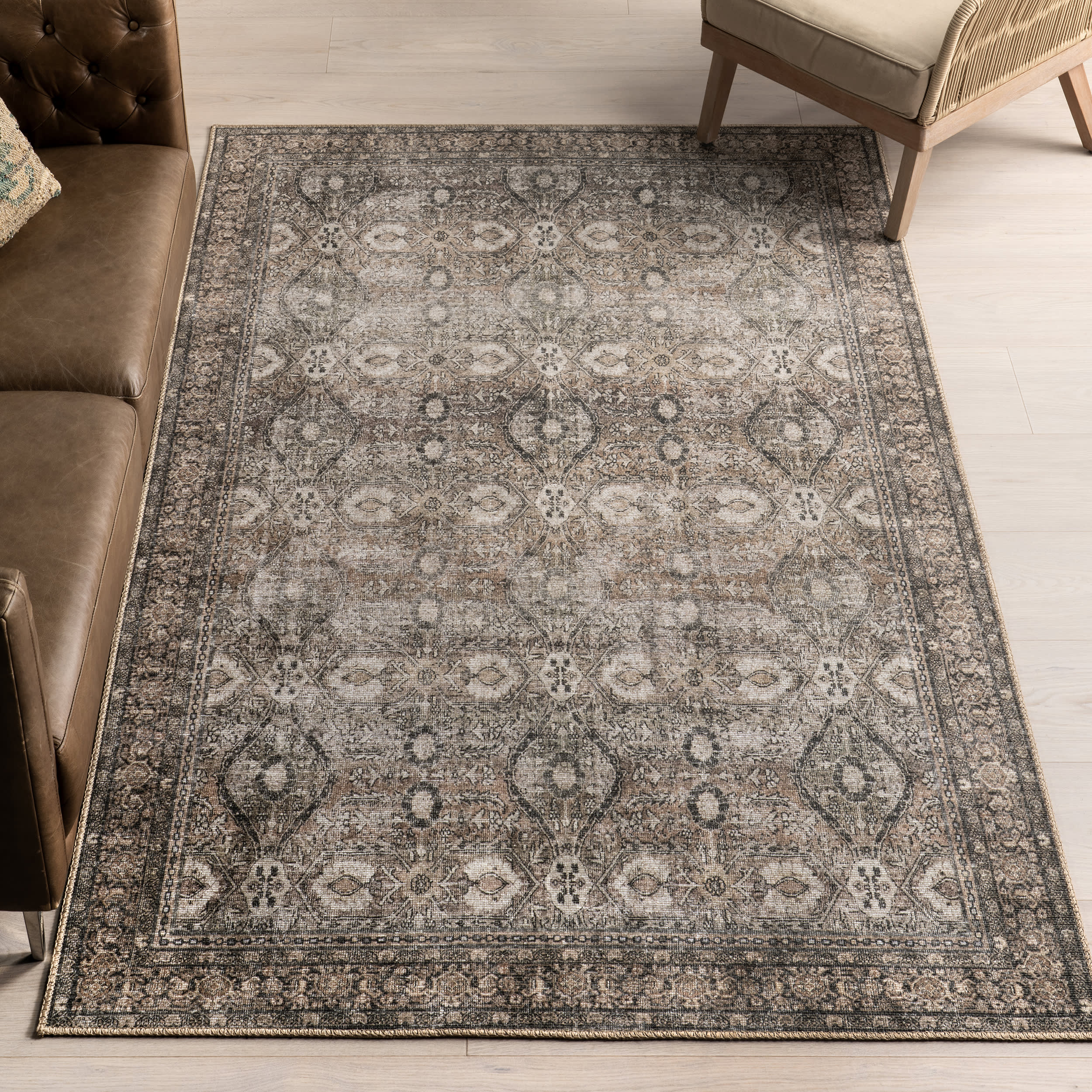 Chester Antiqued Jute-Blend Rug | Brown