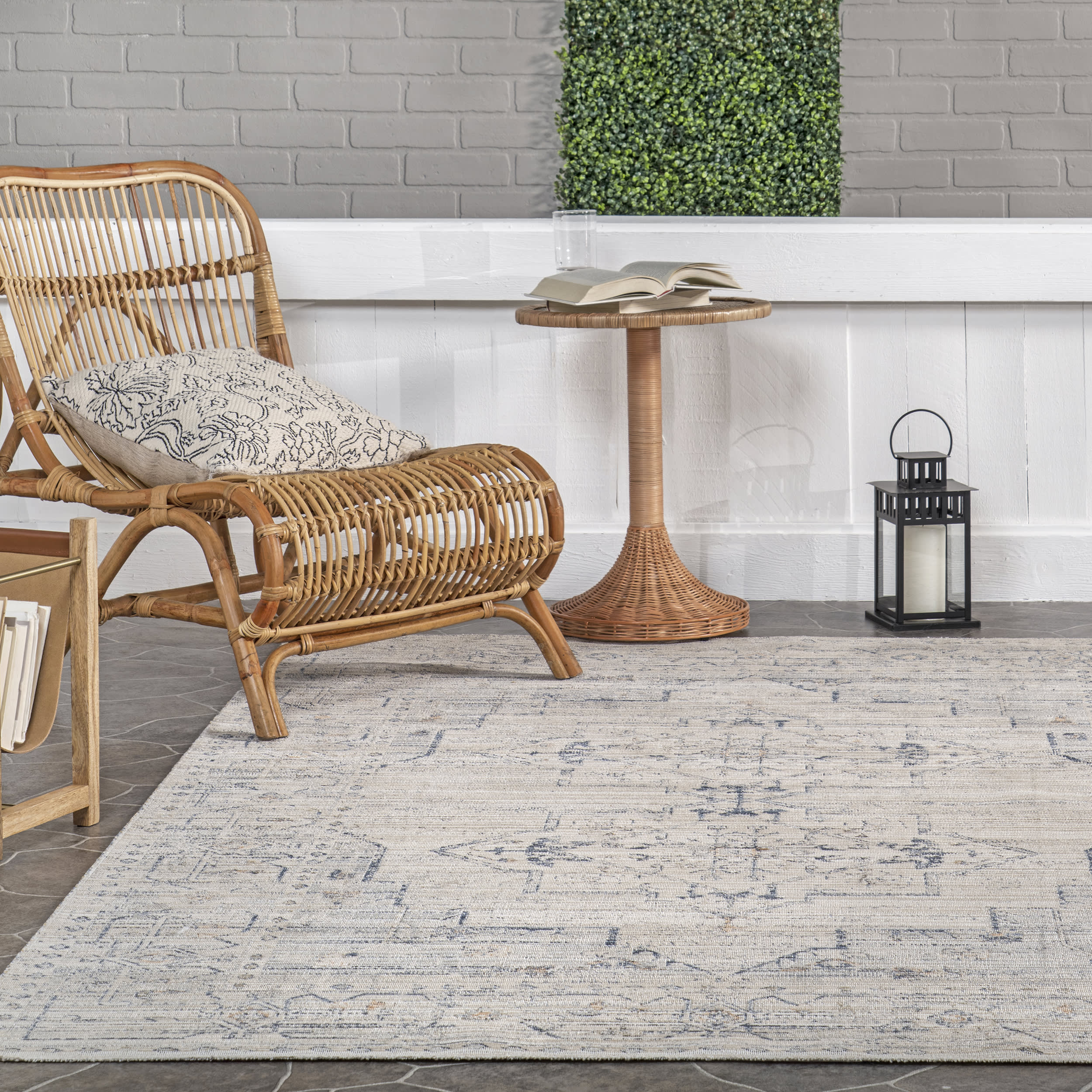 Zelly Medallion Washable Indoor/Outdoor Rug | Beige