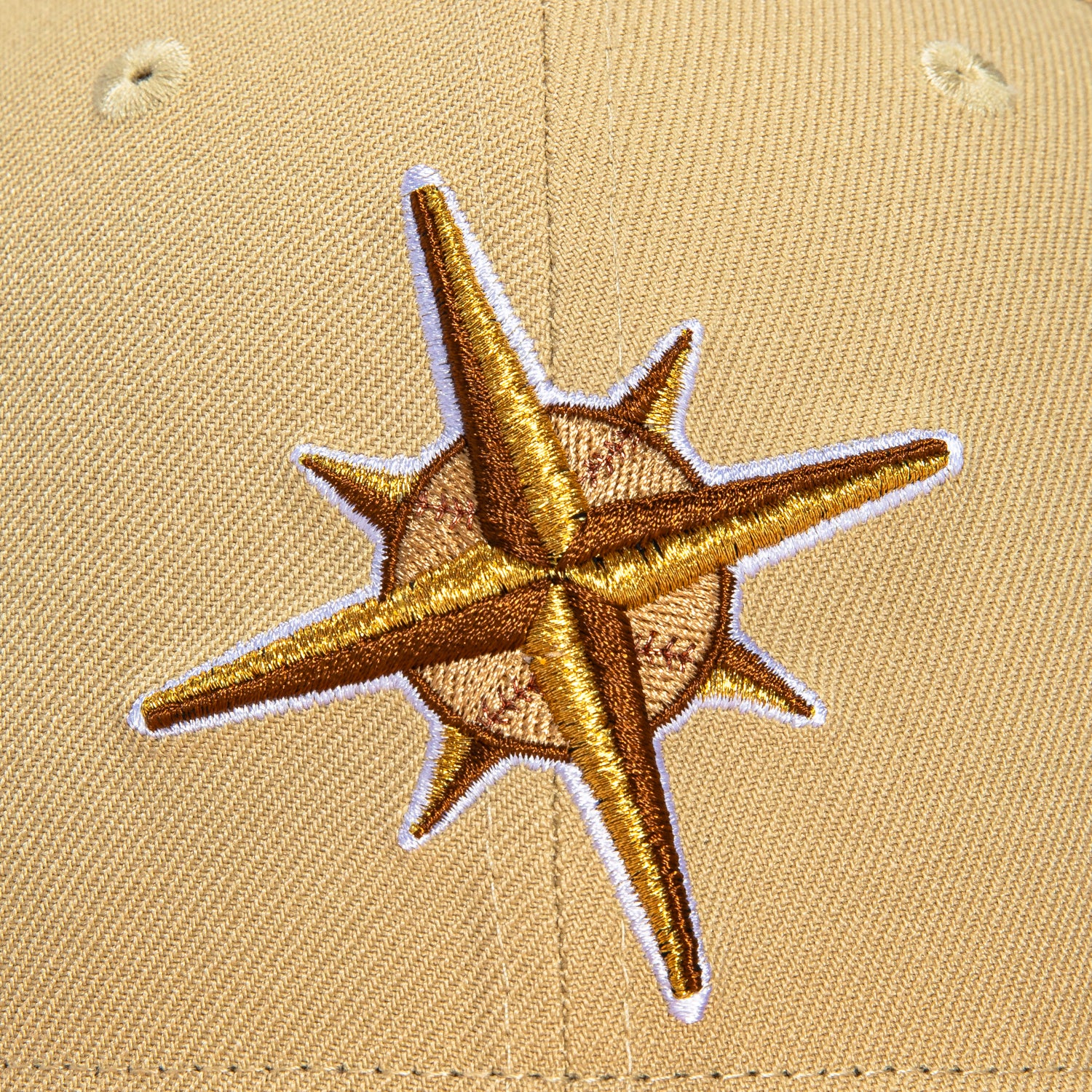 New Era 59Fifty Seattle Mariners 25th Anniversary Patch Turn Ahead the Clock Hat - Tan, Peach, Metallic Gold