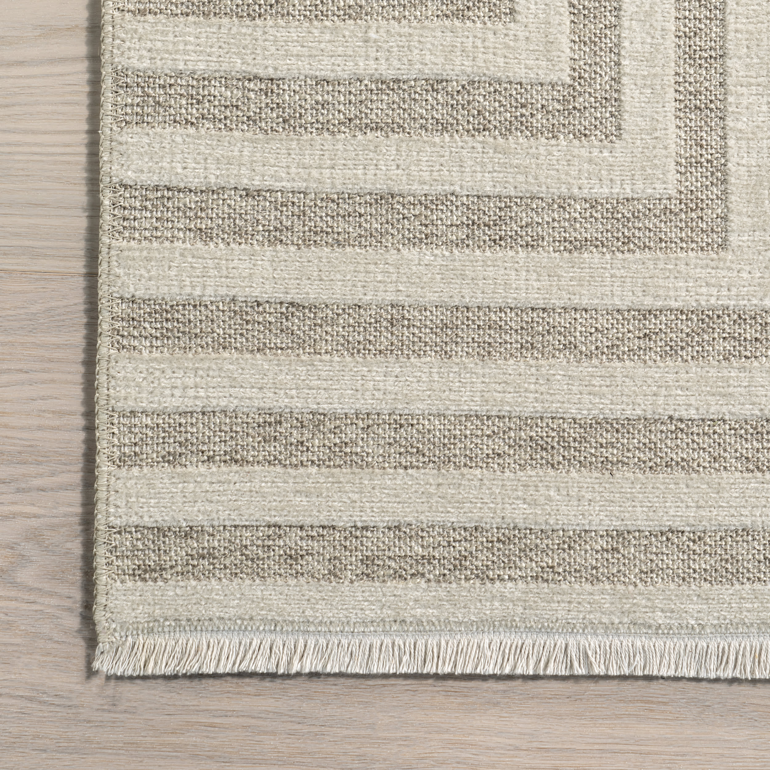 Nicolai Graphic Fringed Reversible Washable Rug | Cream