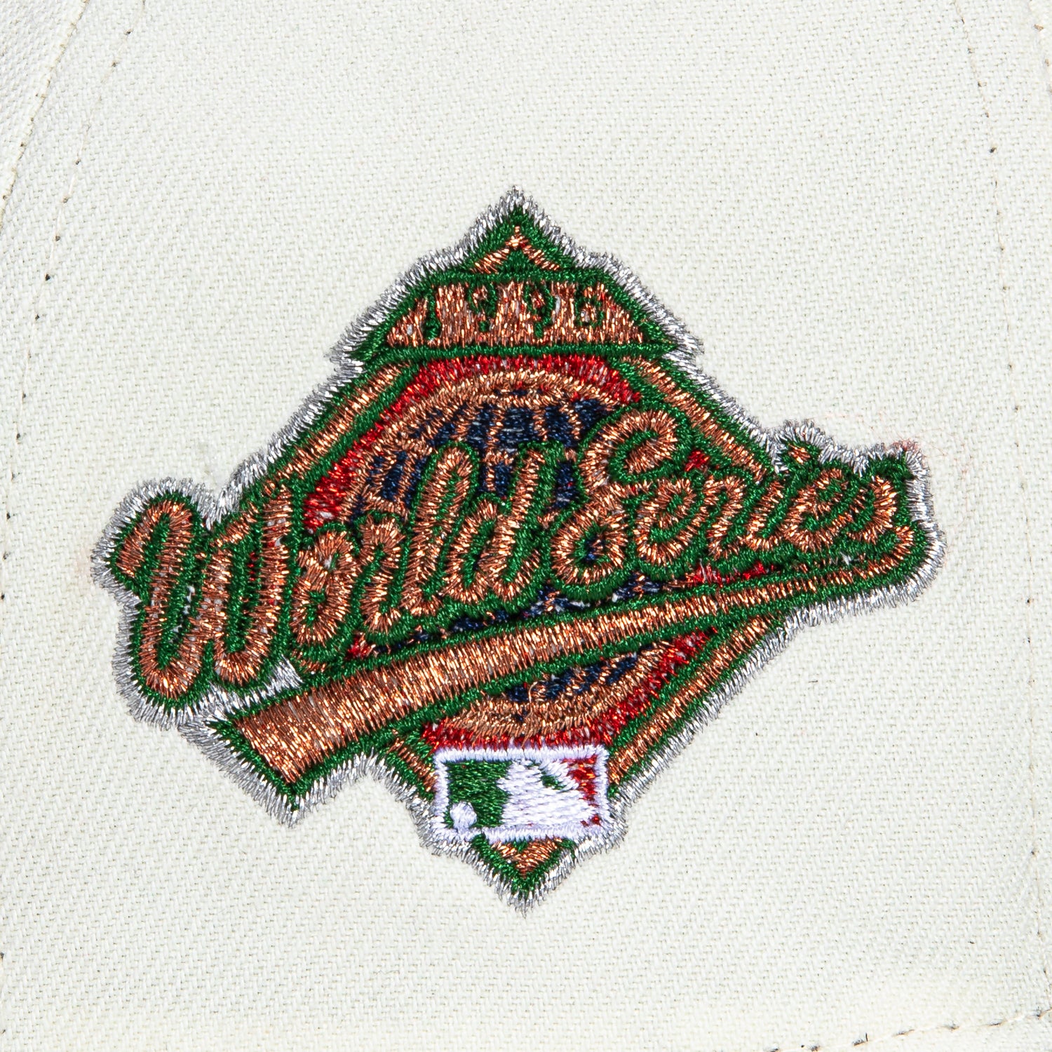 New Era 59Fifty New York Yankees 1996 World Series Patch Hat - White, Navy, Metallic Copper, Green