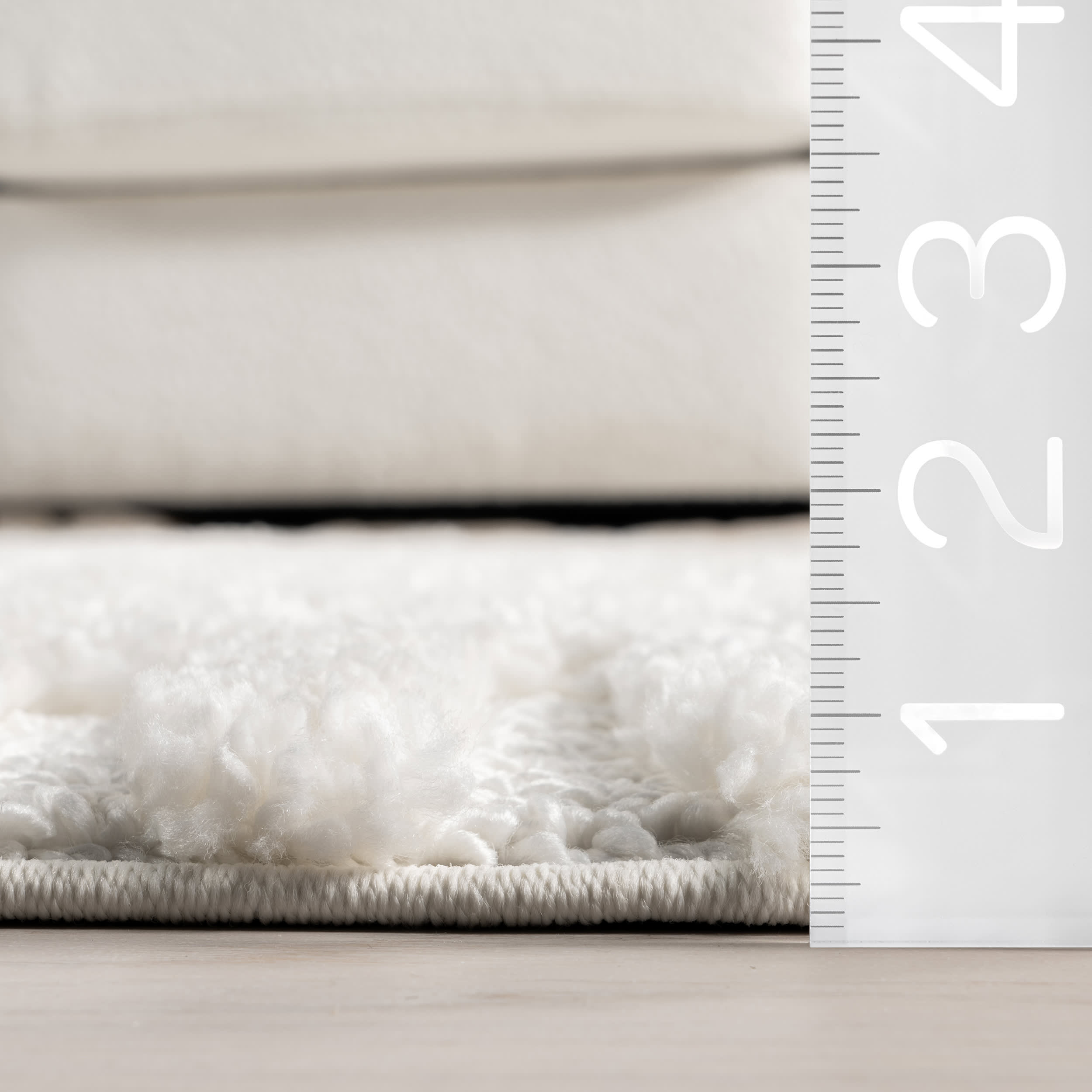 Ellie Traverse Shag Rug | Ivory